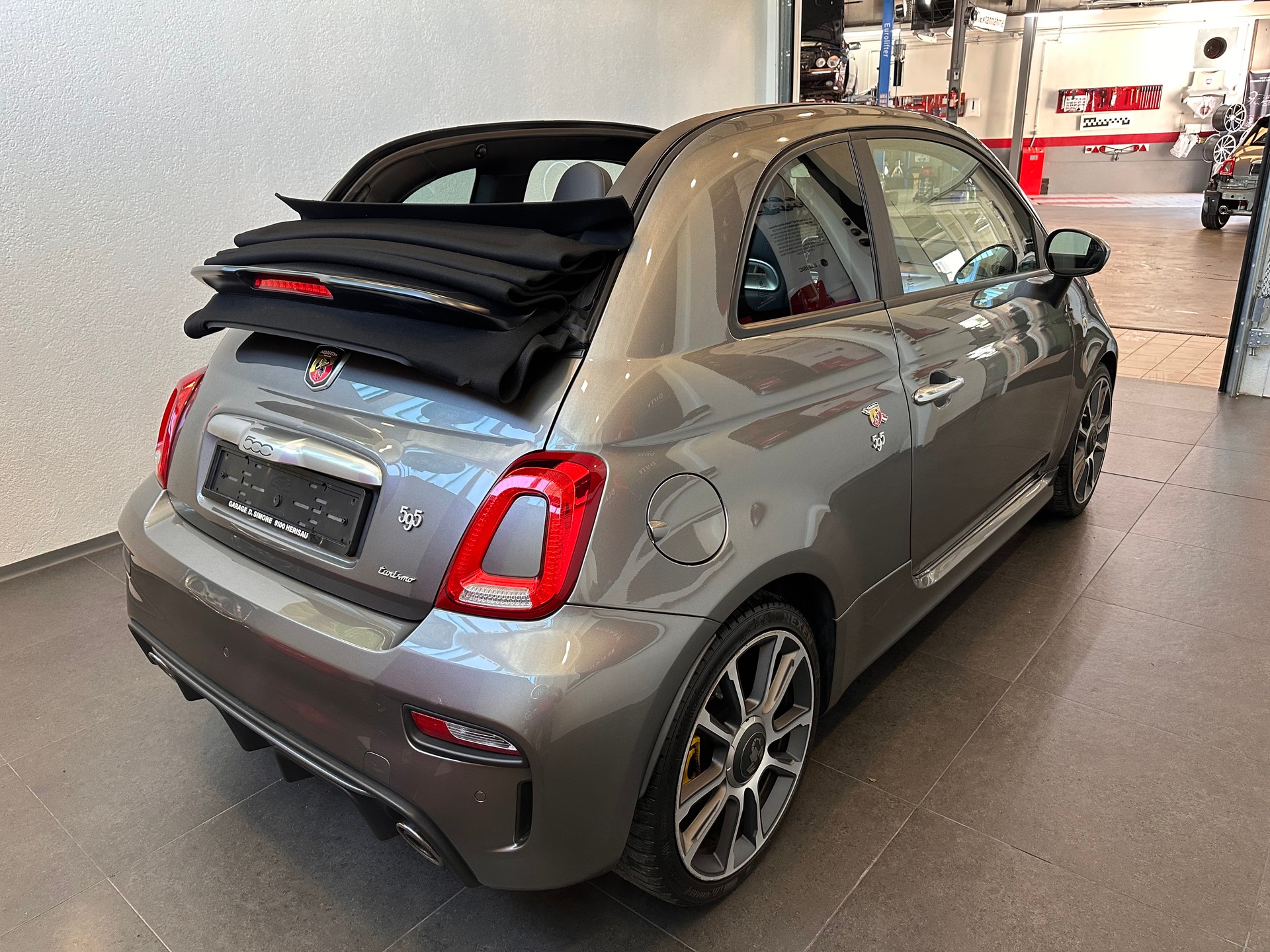 FIAT 595 1.4 16V Turbo Abarth Turismo Dualogic-image-6