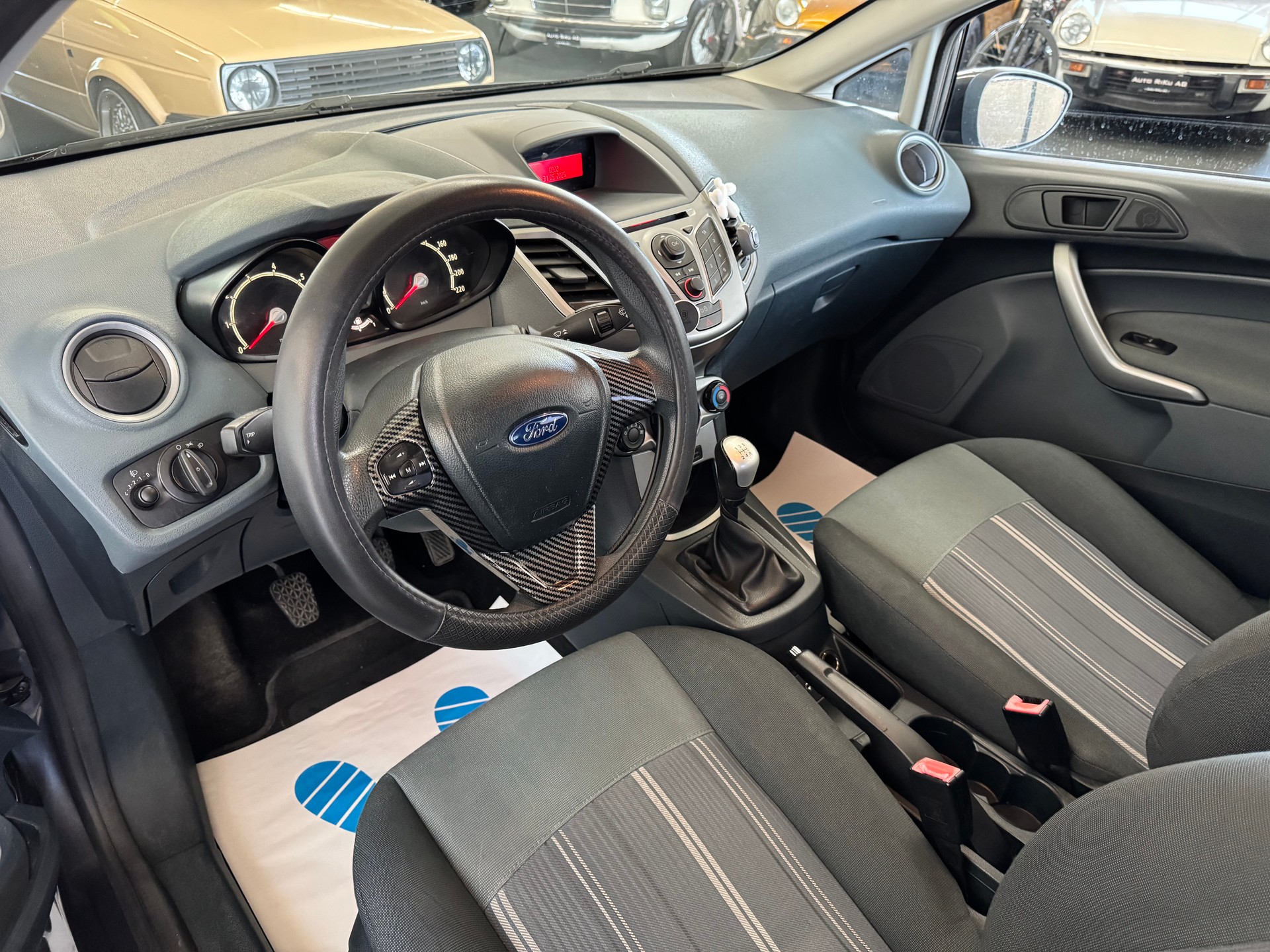 FORD Fiesta 1.25 16V Trend-image-14