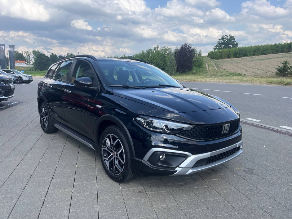 FIAT Tipo SW 1.5 Hybrid Swiss Cross-image-3