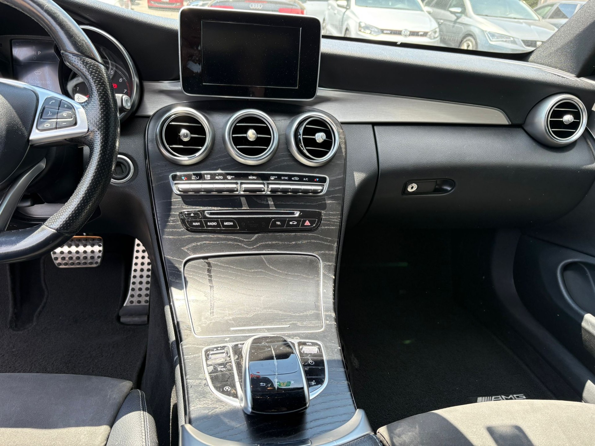 MERCEDES-BENZ C 250-image-12