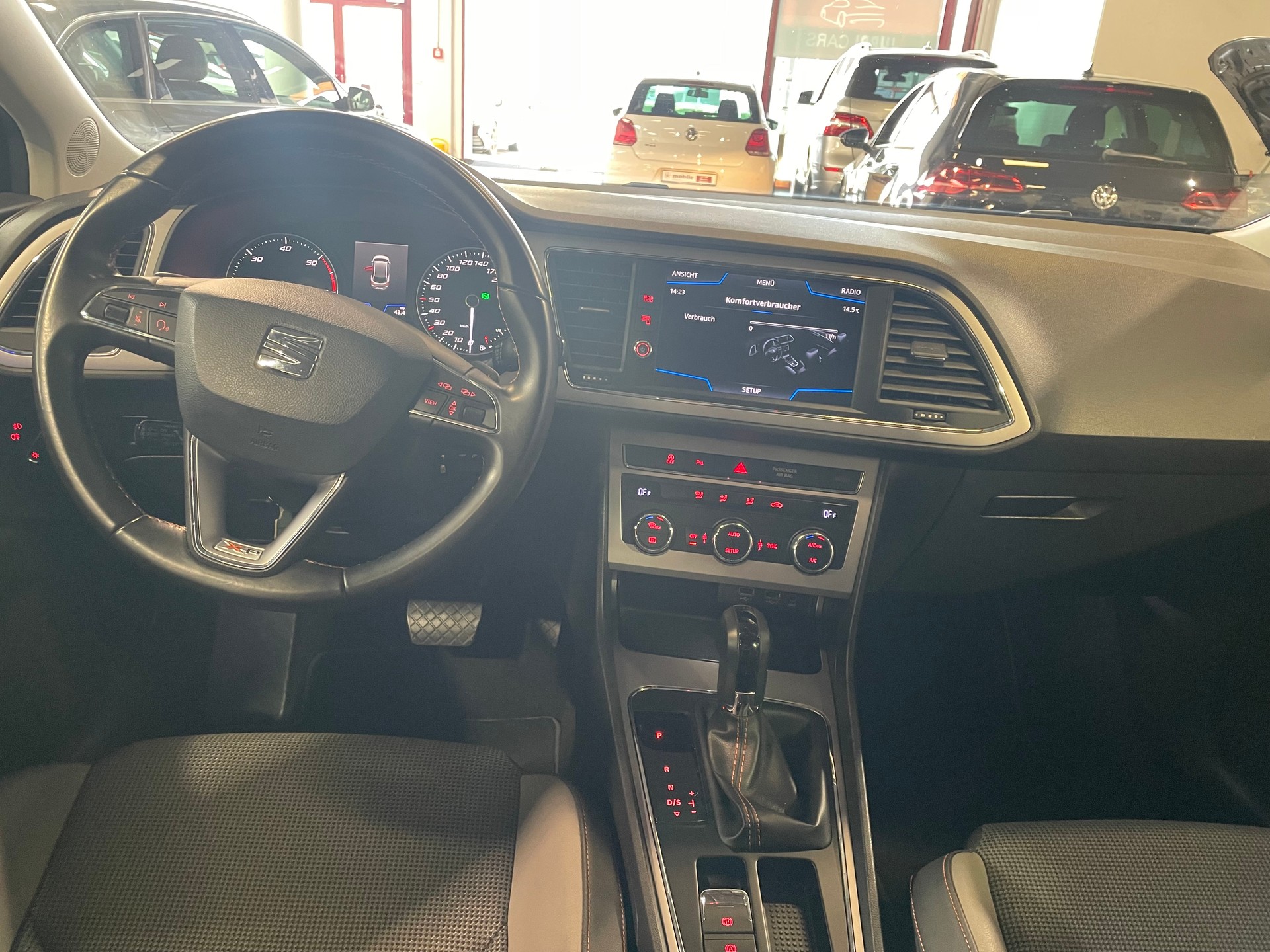 SEAT Leon ST 2.0 TDI CR X-Perience 4Drive DSG-image-9