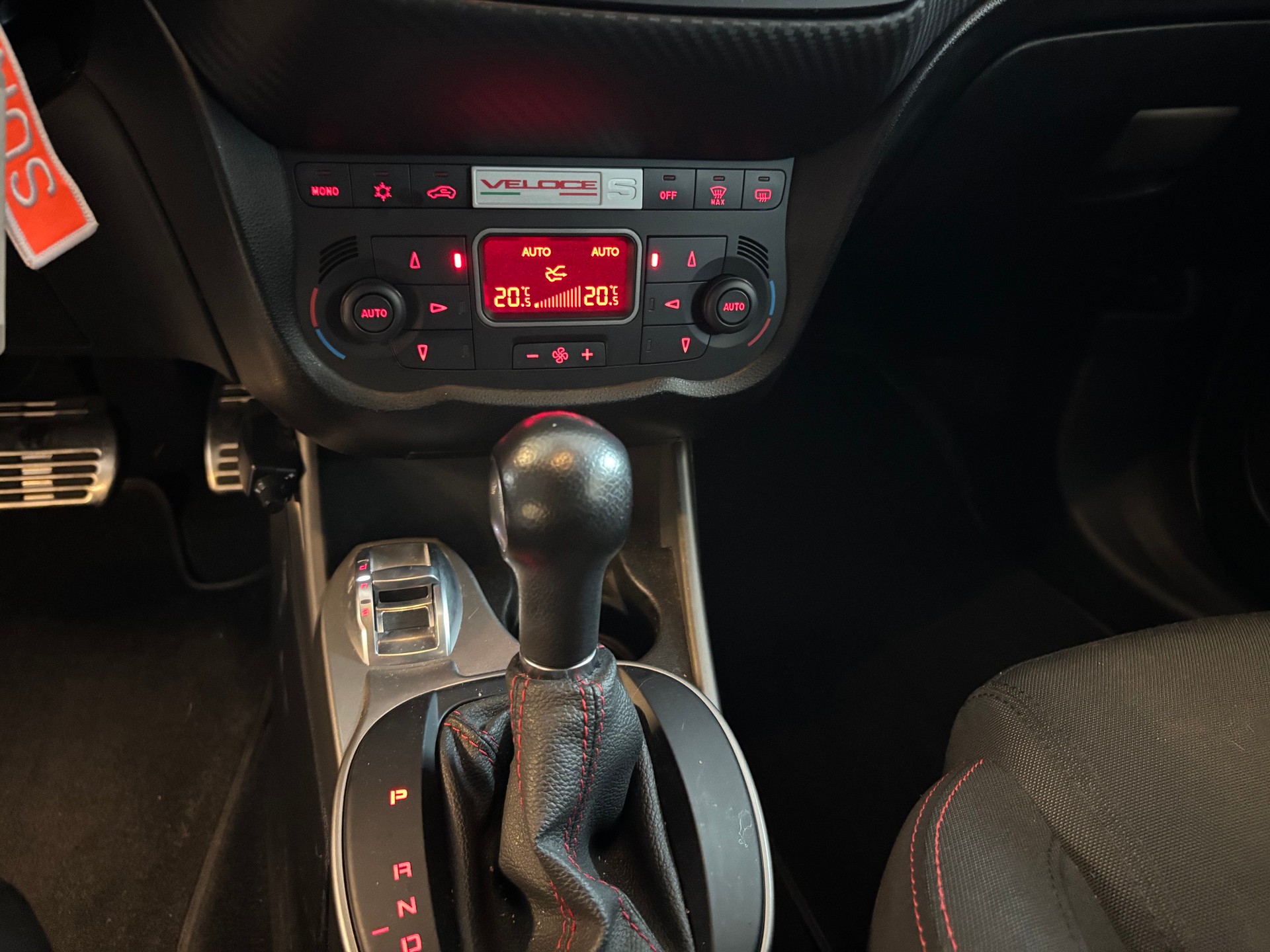 ALFA ROMEO MiTo 1.4 TB Veloce TCT-image-13