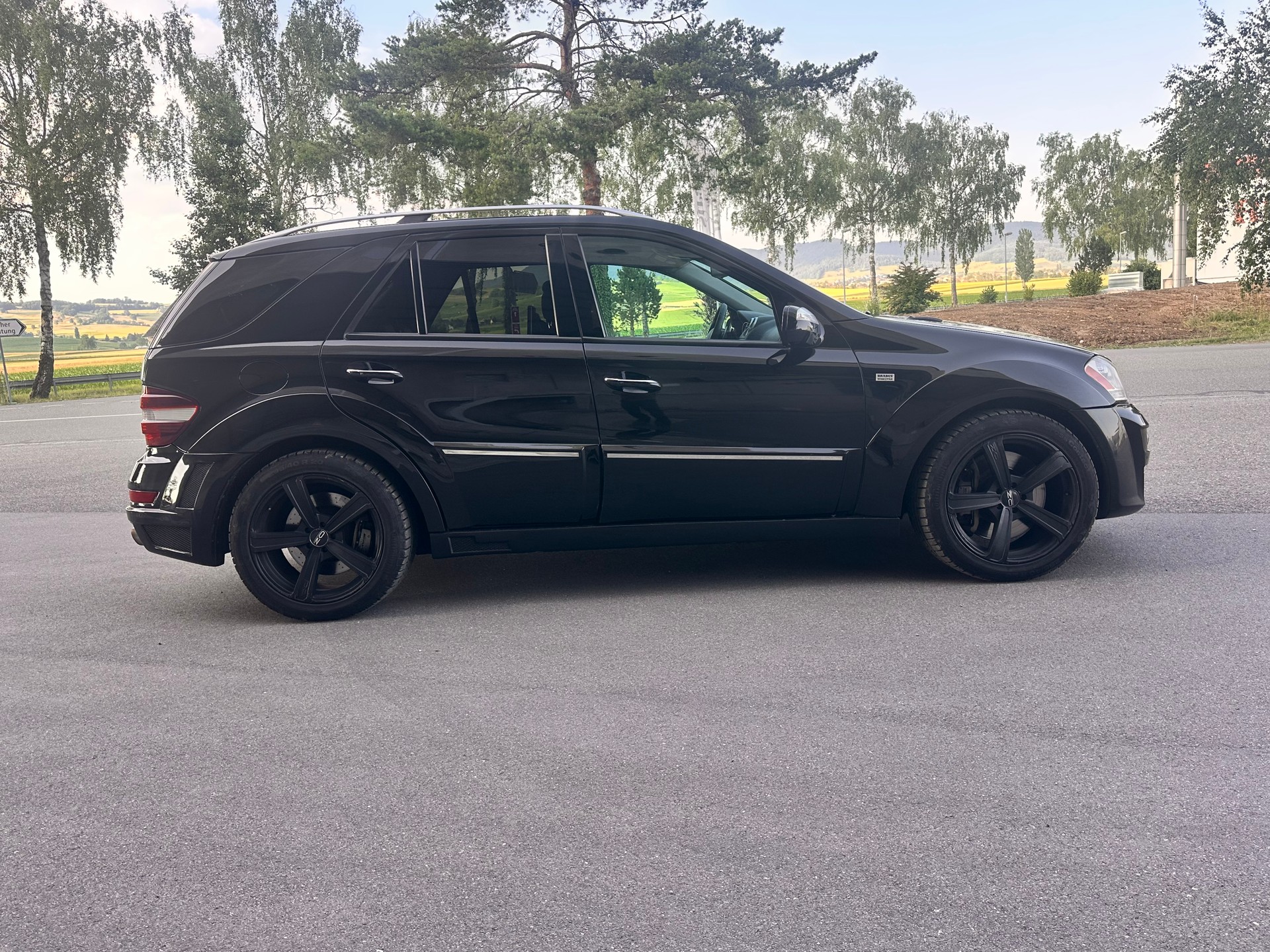 MERCEDES-BENZ ML 63 AMG Brabus Widestar-image-2