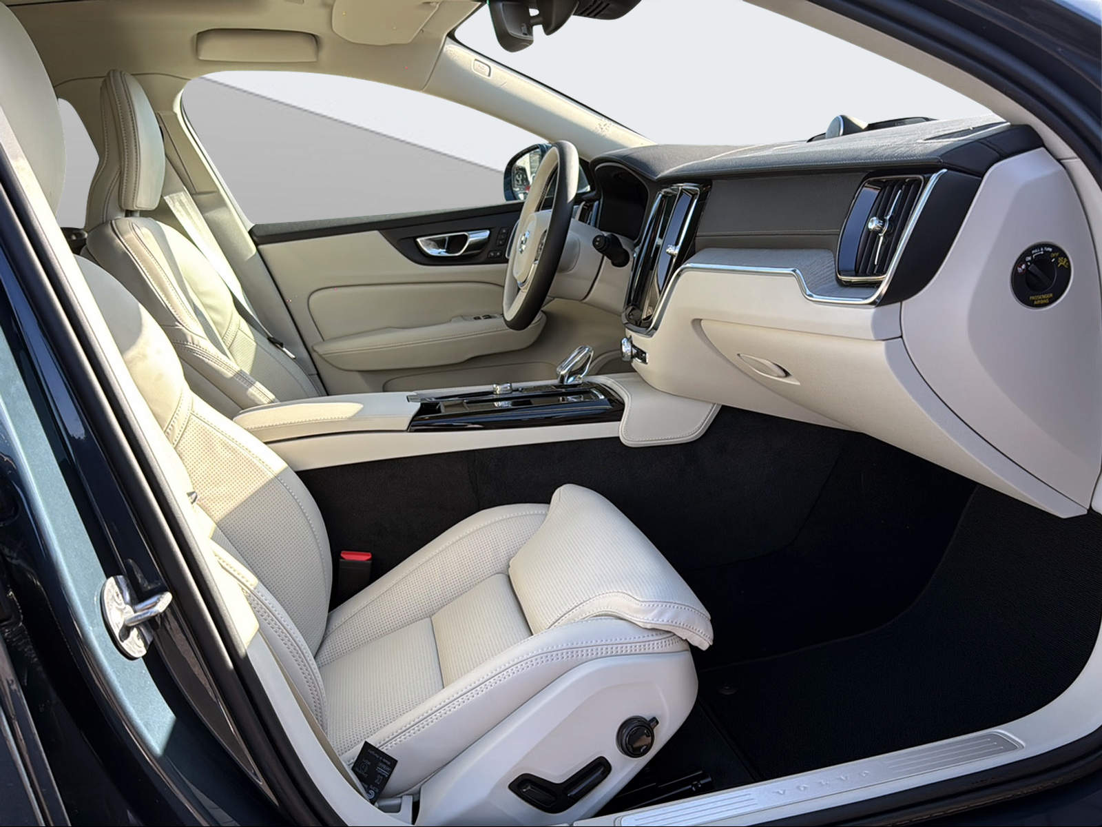 VOLVO V60 2.0 T6 TE Ultra Bright eAWD-image-14