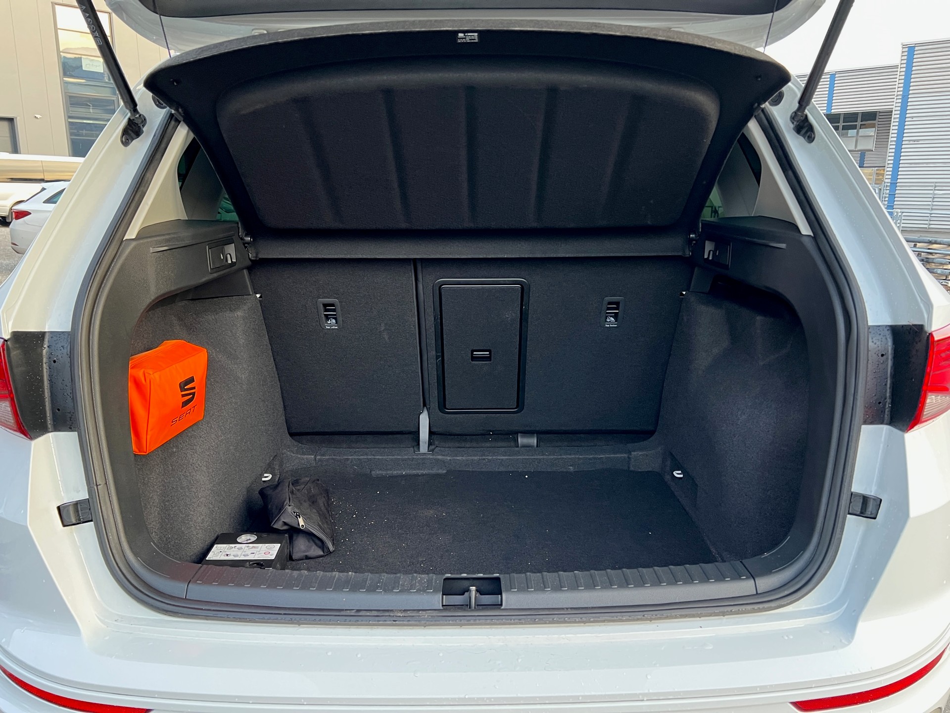 SEAT Ateca 2.0 TSI FR 4Drive DSG-image-14