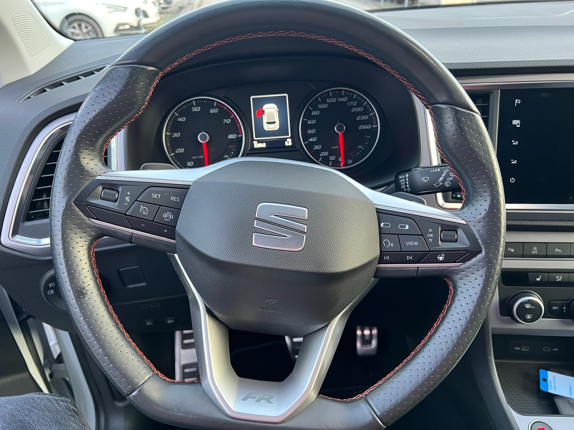 SEAT Ateca 2.0 TSI FR 4Drive DSG-image-9
