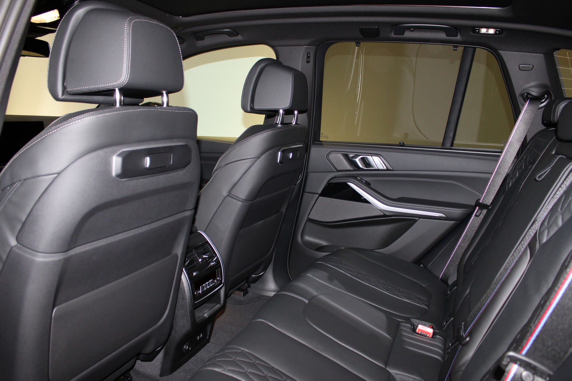 BMW X5 xDr 50e M Sport Pro-image-13