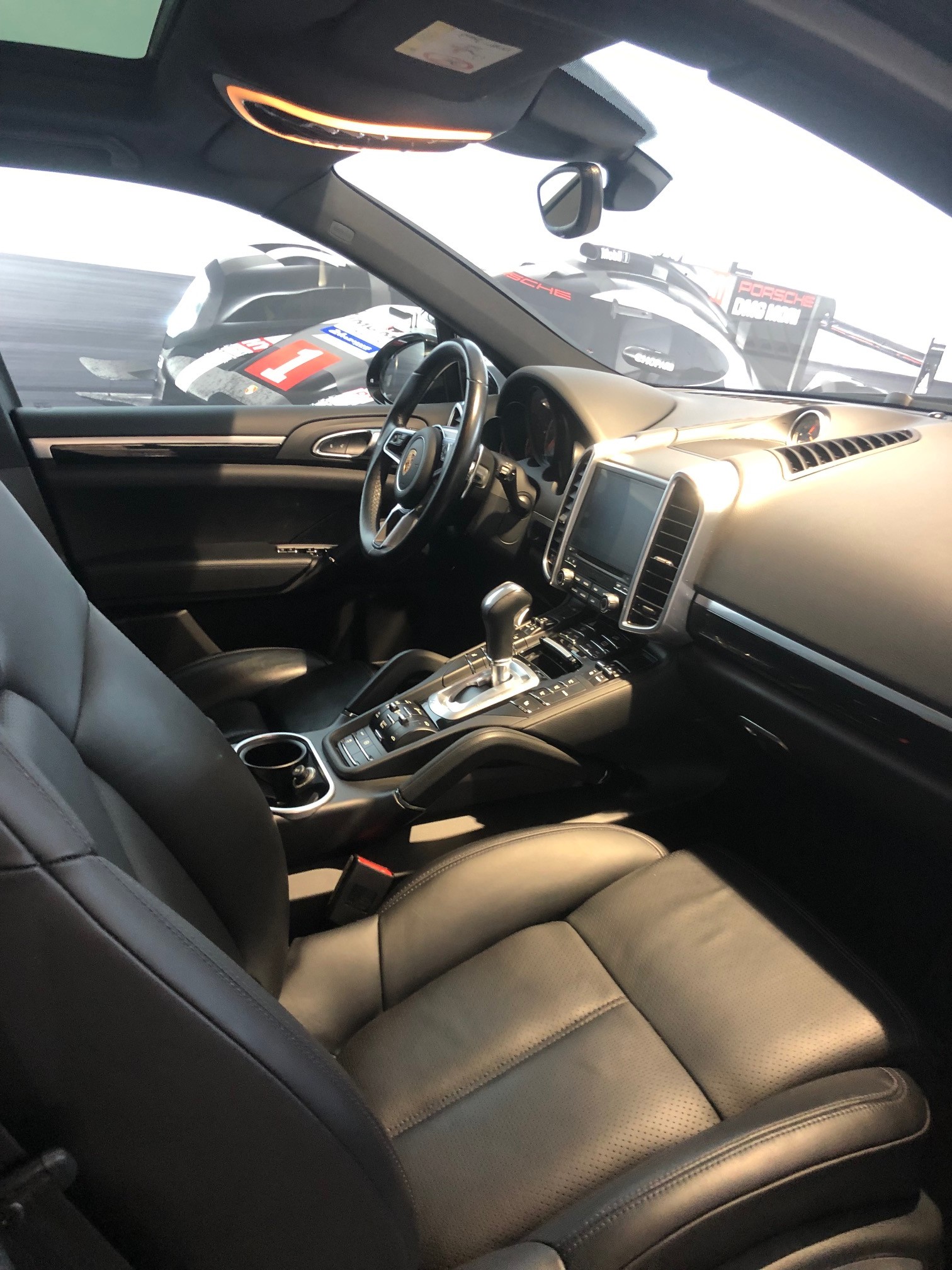 PORSCHE Cayenne S V8 Platinum Edition | Panorama | PASM | 21" Zoll Felgen-image-8