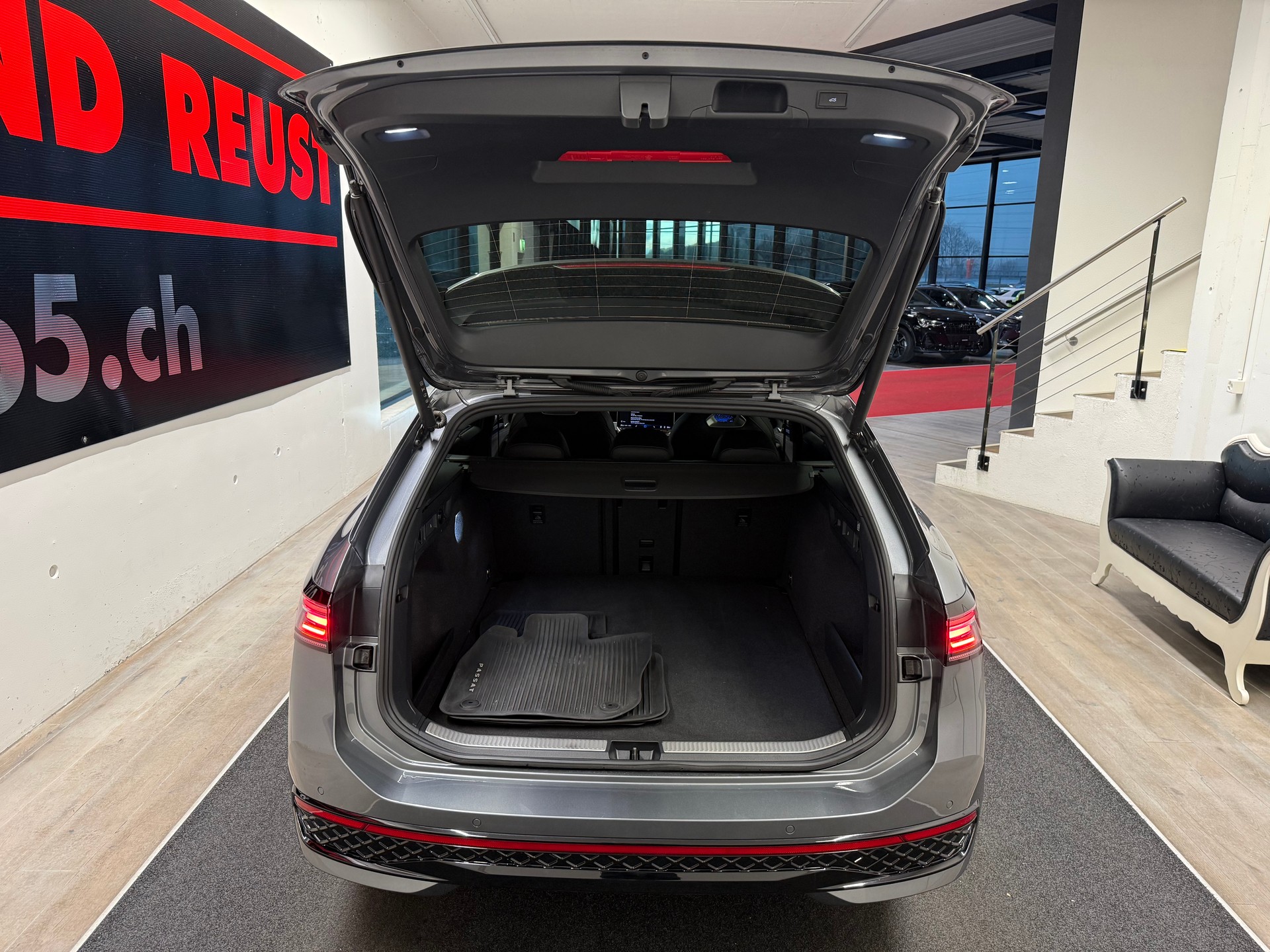 VW Passat Variant 2.0 TDI evo R-Line 4 Motion DSG-image-10
