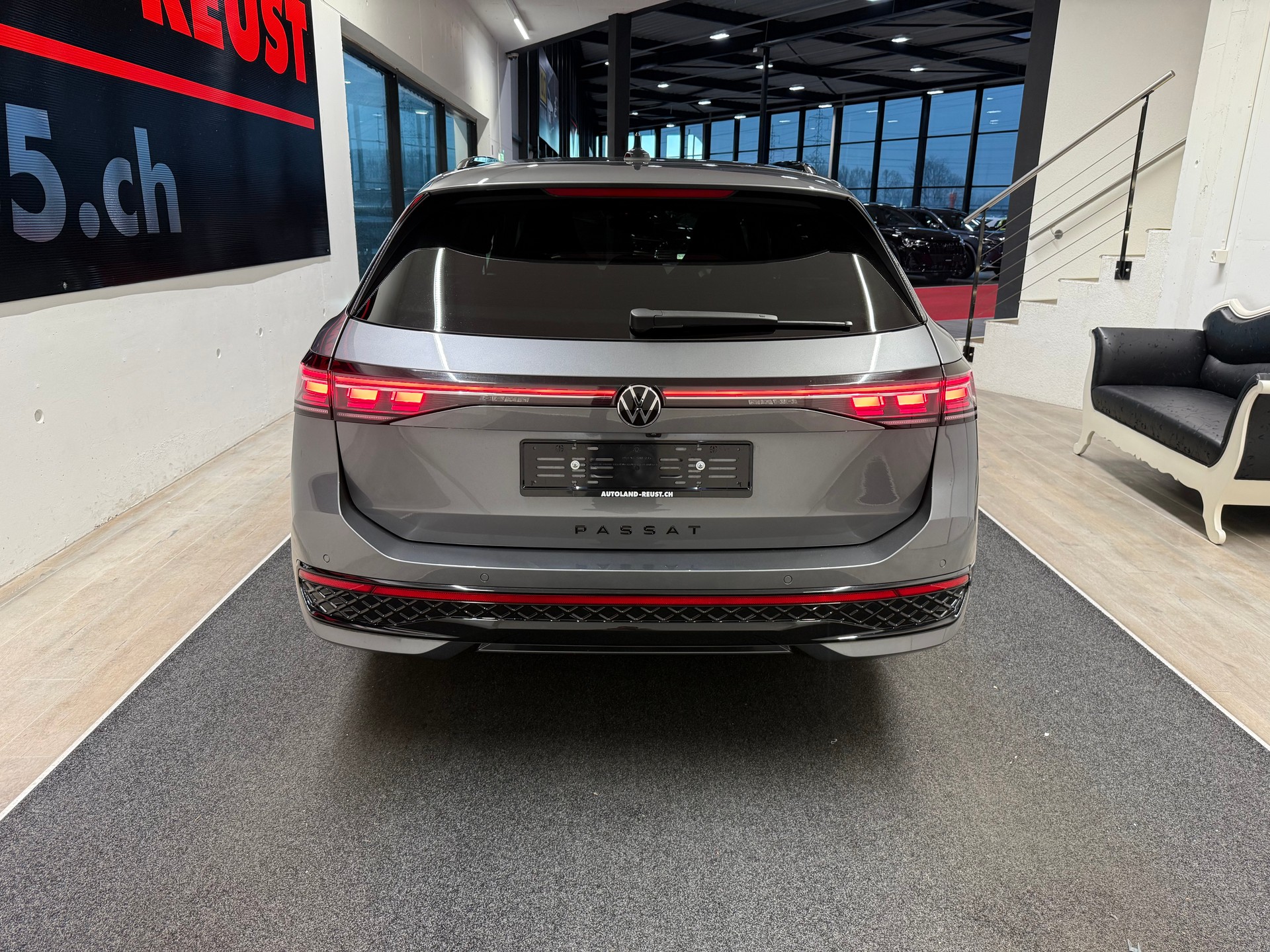 VW Passat Variant 2.0 TDI evo R-Line 4 Motion DSG-image-8
