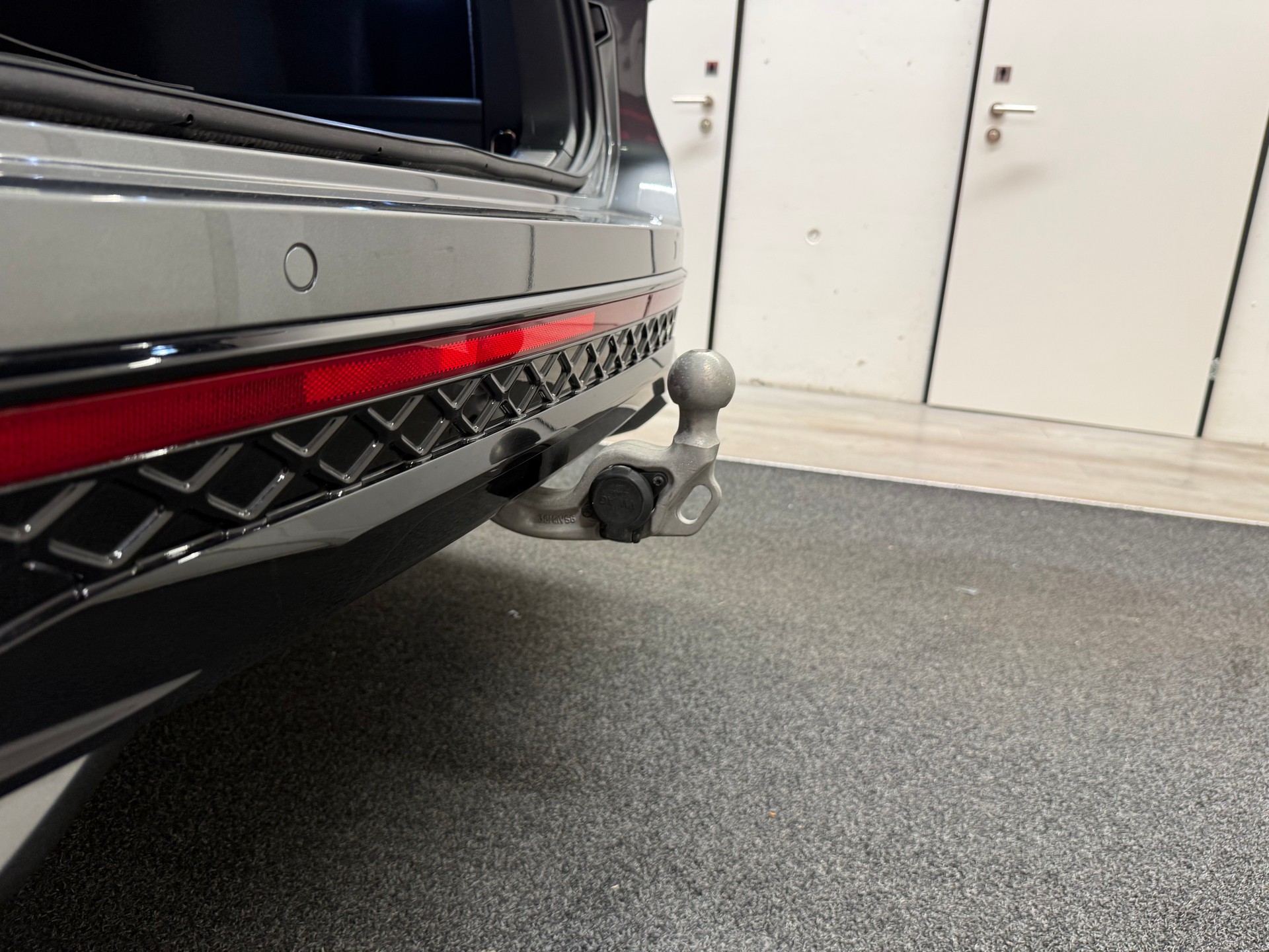 VW Passat Variant 2.0 TDI evo R-Line 4 Motion DSG-image-11