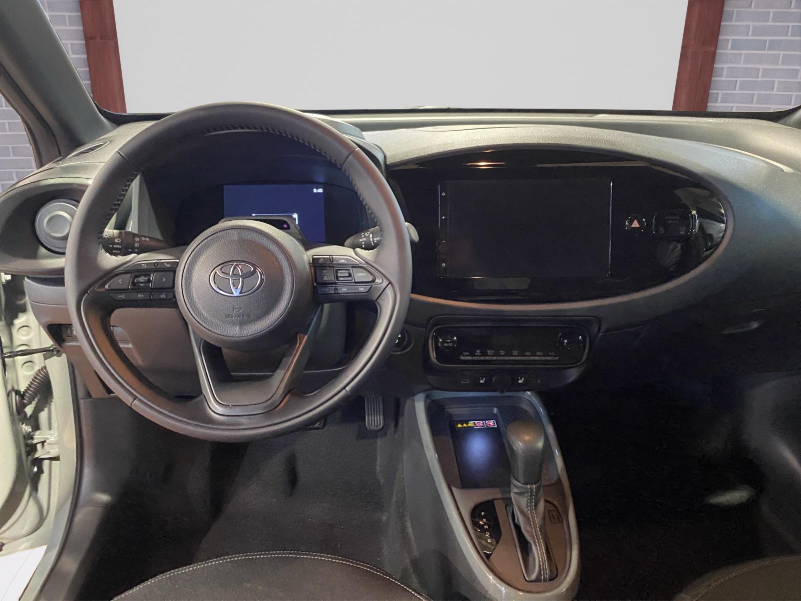 TOYOTA Aygo X 1.5 VVT-i HSD Trend-image-6