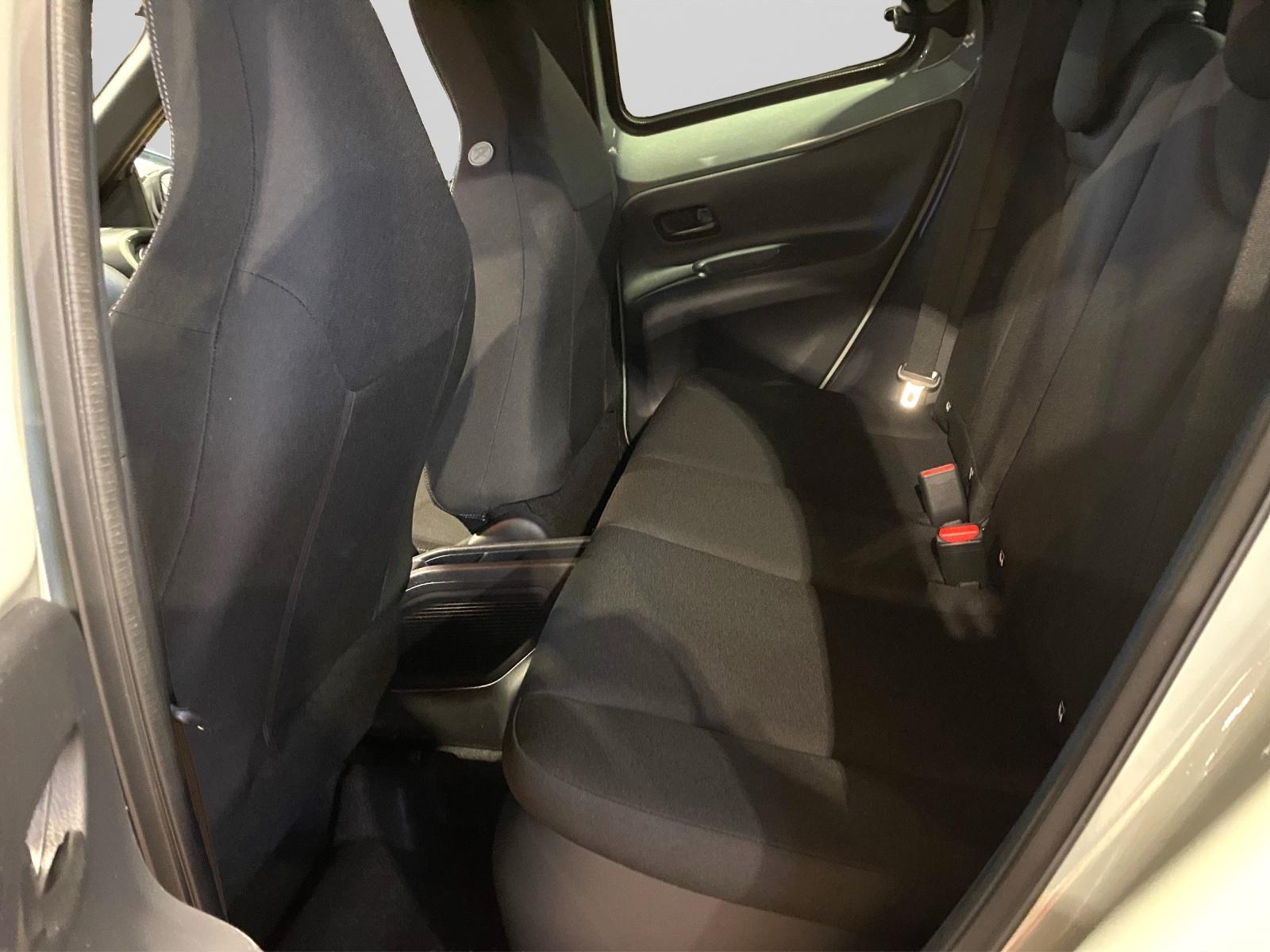 TOYOTA Aygo X 1.5 VVT-i HSD Trend-image-8