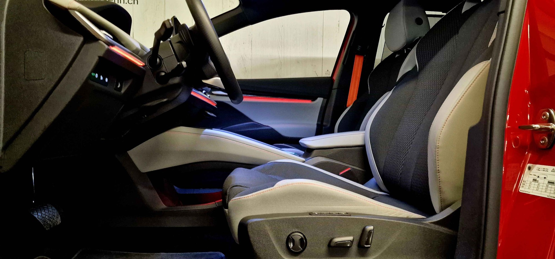 SKODA Elroq 85-image-3