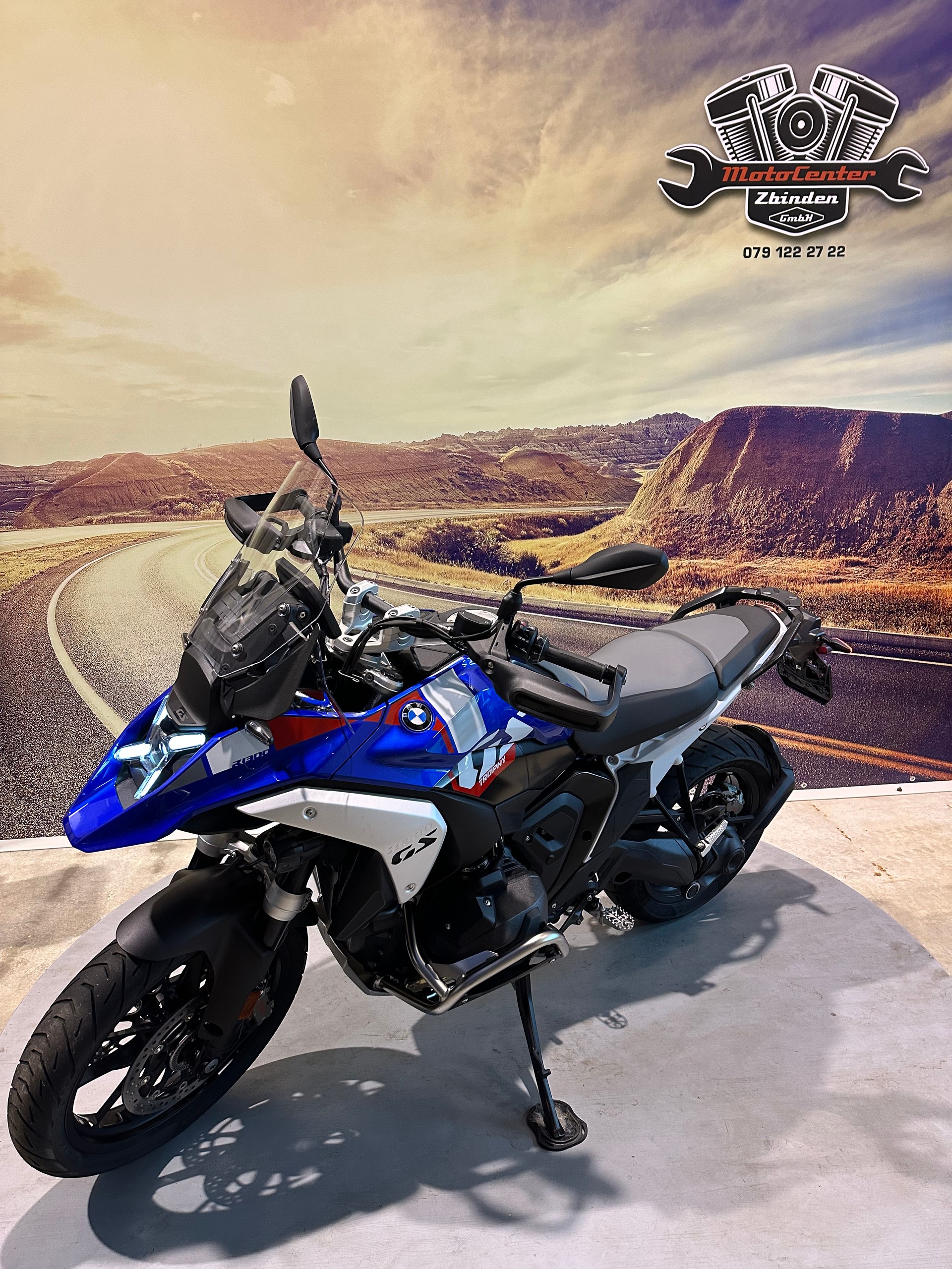 BMW R 1300 GS mit Sportfederung 2 CM höher-showroom-element-3