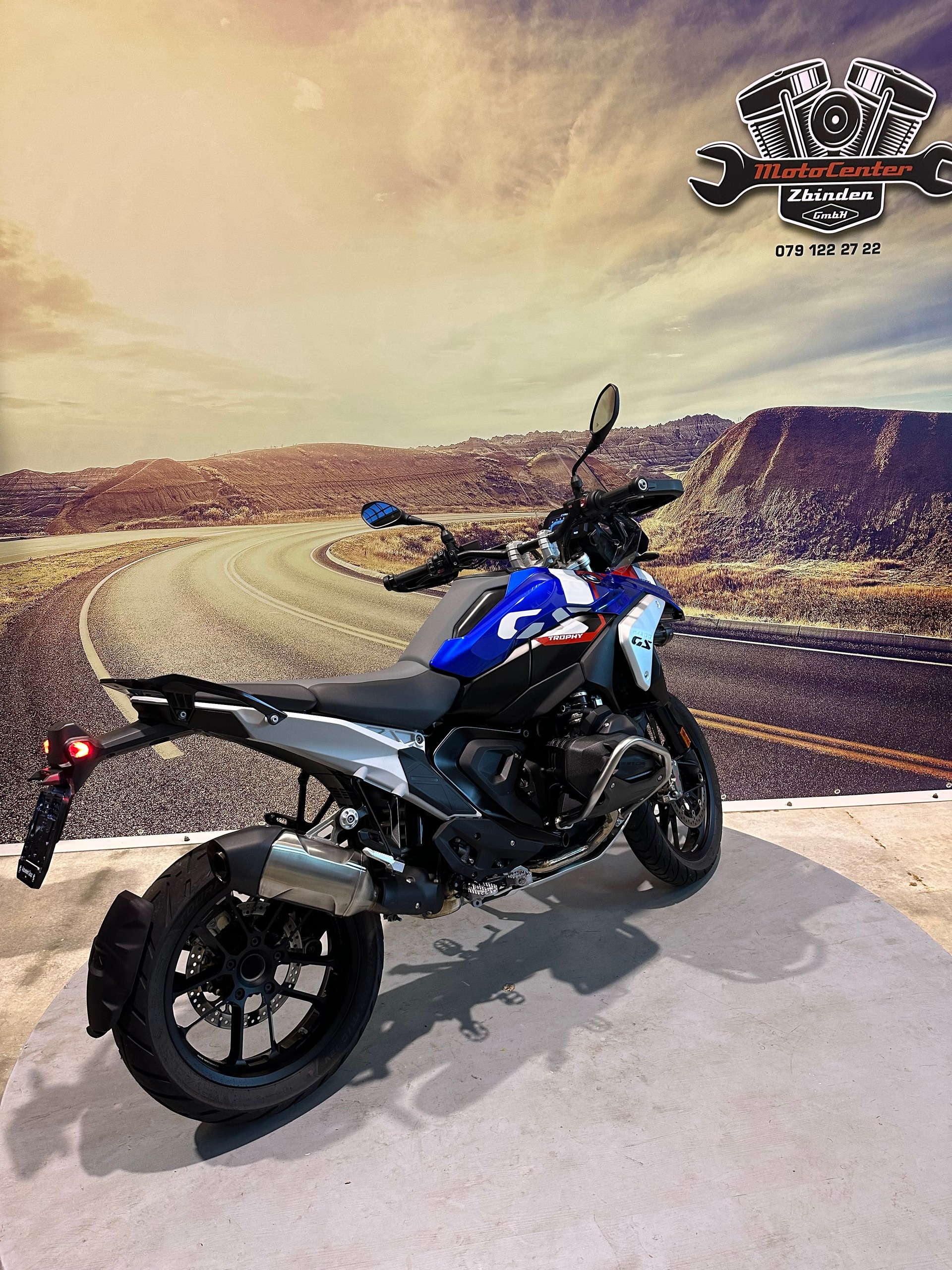 BMW R 1300 GS mit Sportfederung 2 CM höher-image-6