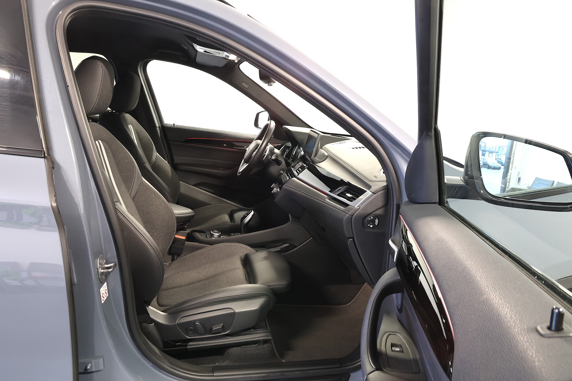 BMW X1 xDrive 20d Sport Line Steptronic-image-13