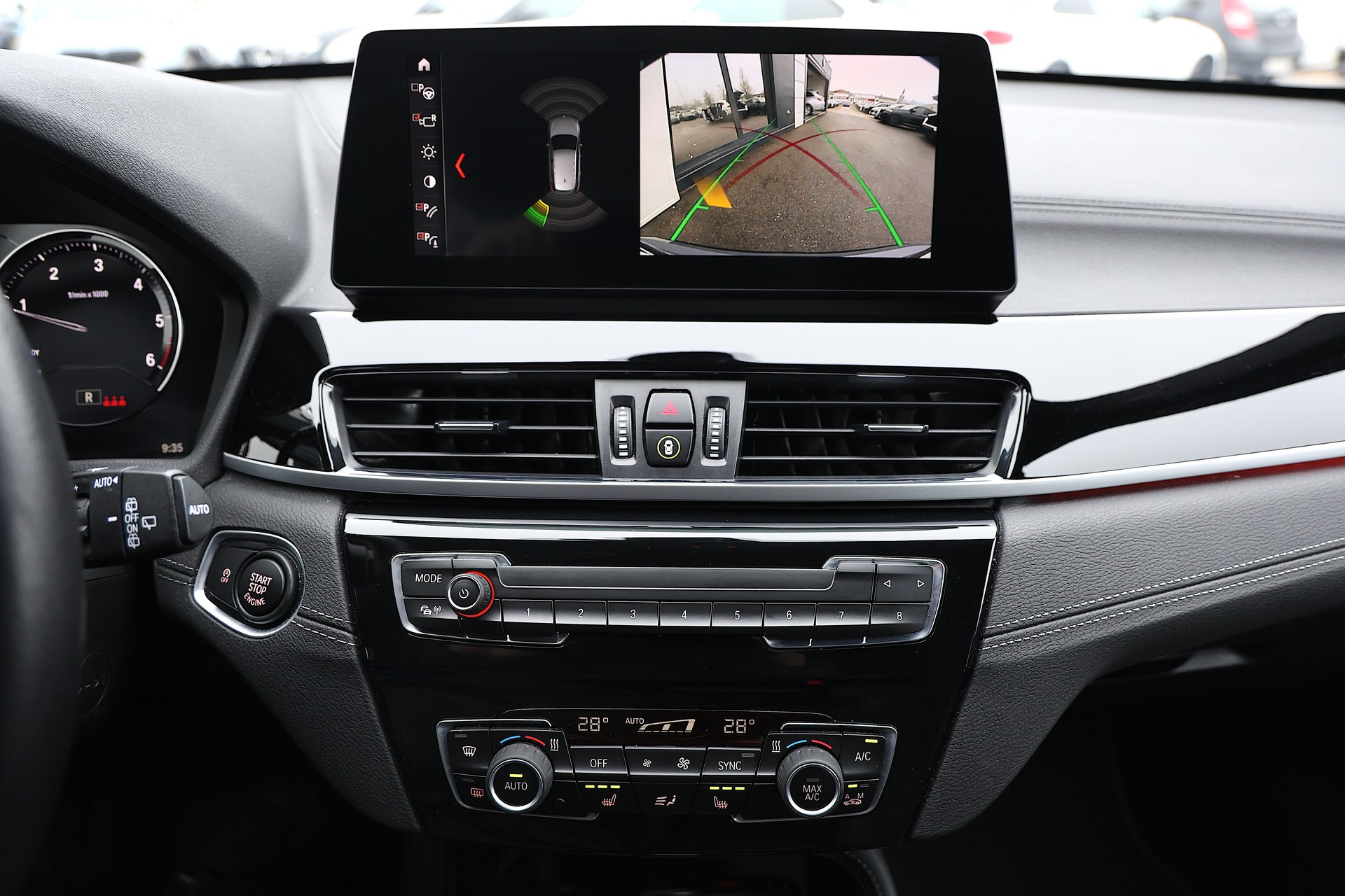 BMW X1 xDrive 20d Sport Line Steptronic-image-11