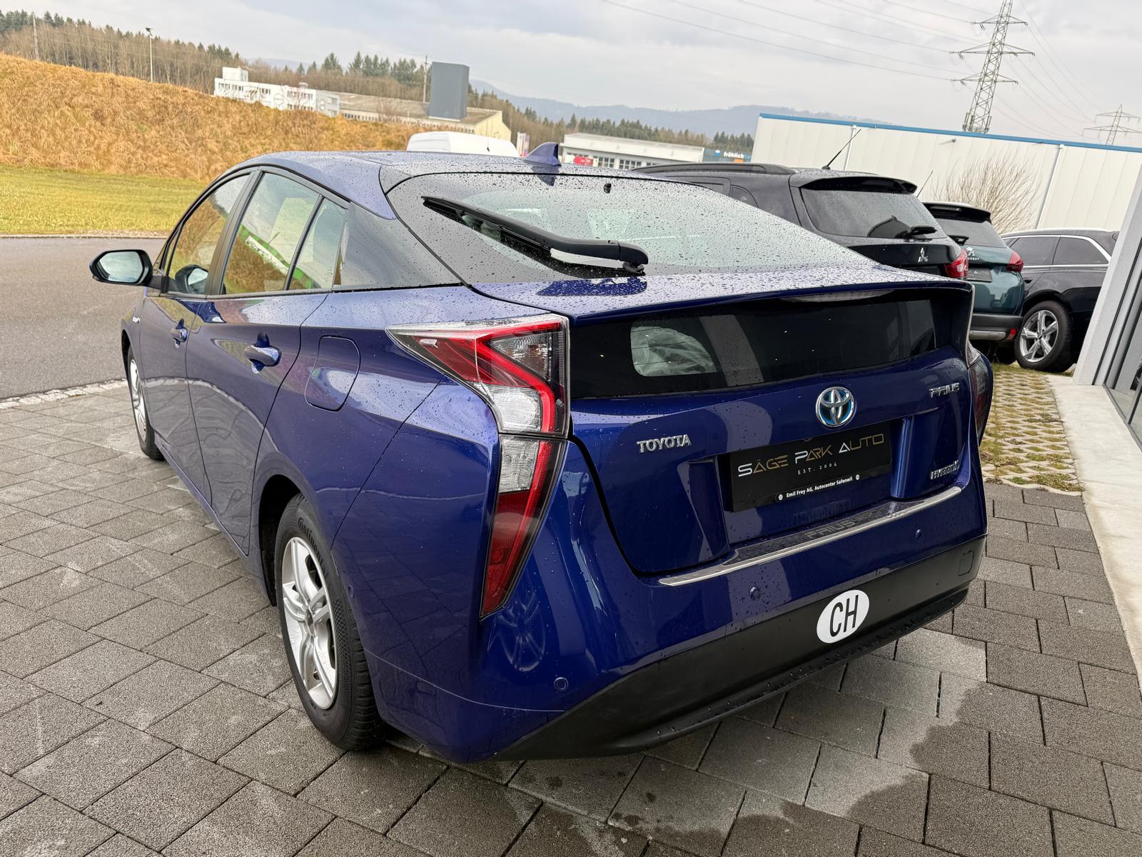 TOYOTA Prius 1.8 VVTi HSD Sol Premium-image-4