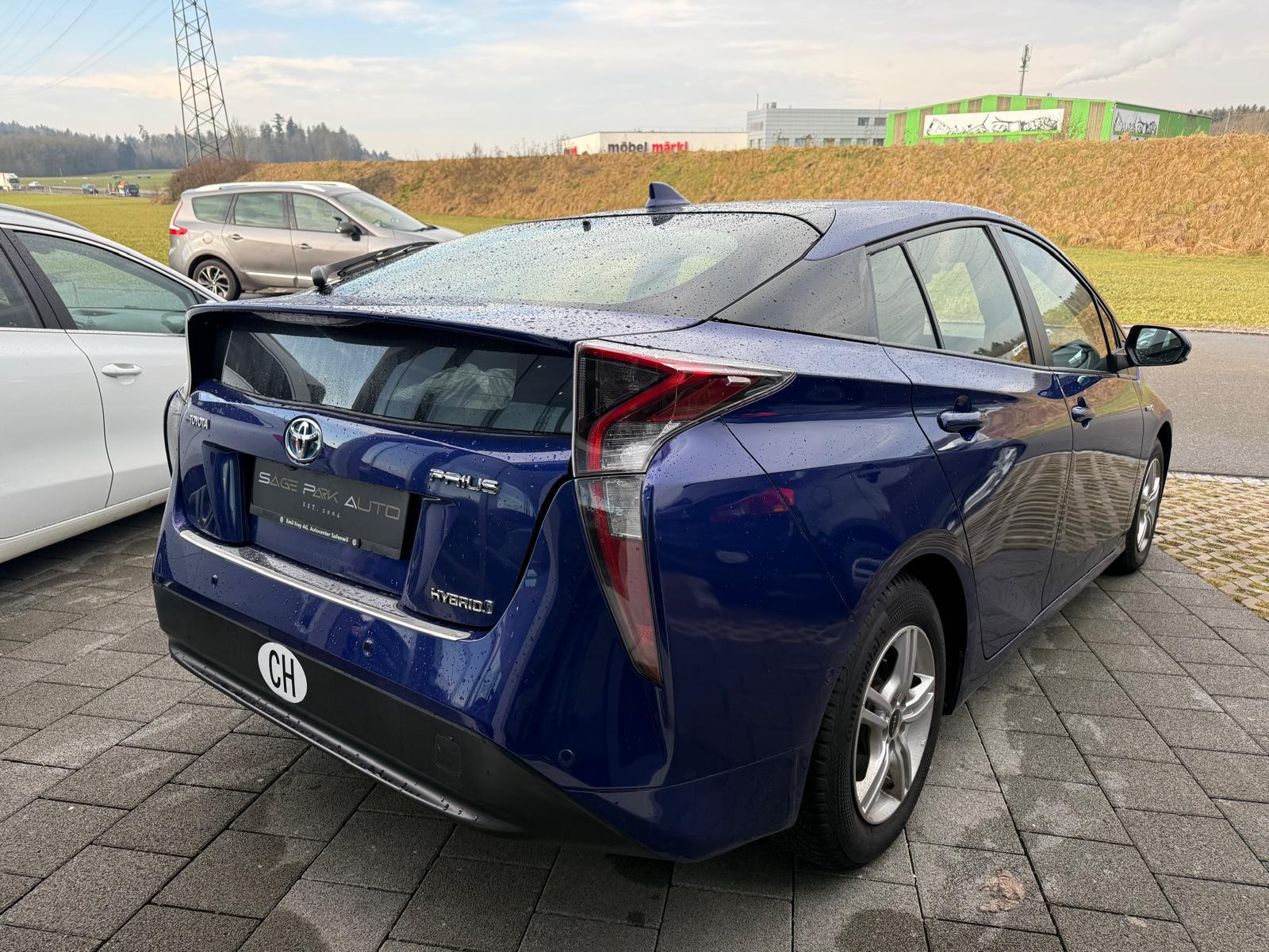 TOYOTA Prius 1.8 VVTi HSD Sol Premium-image-6