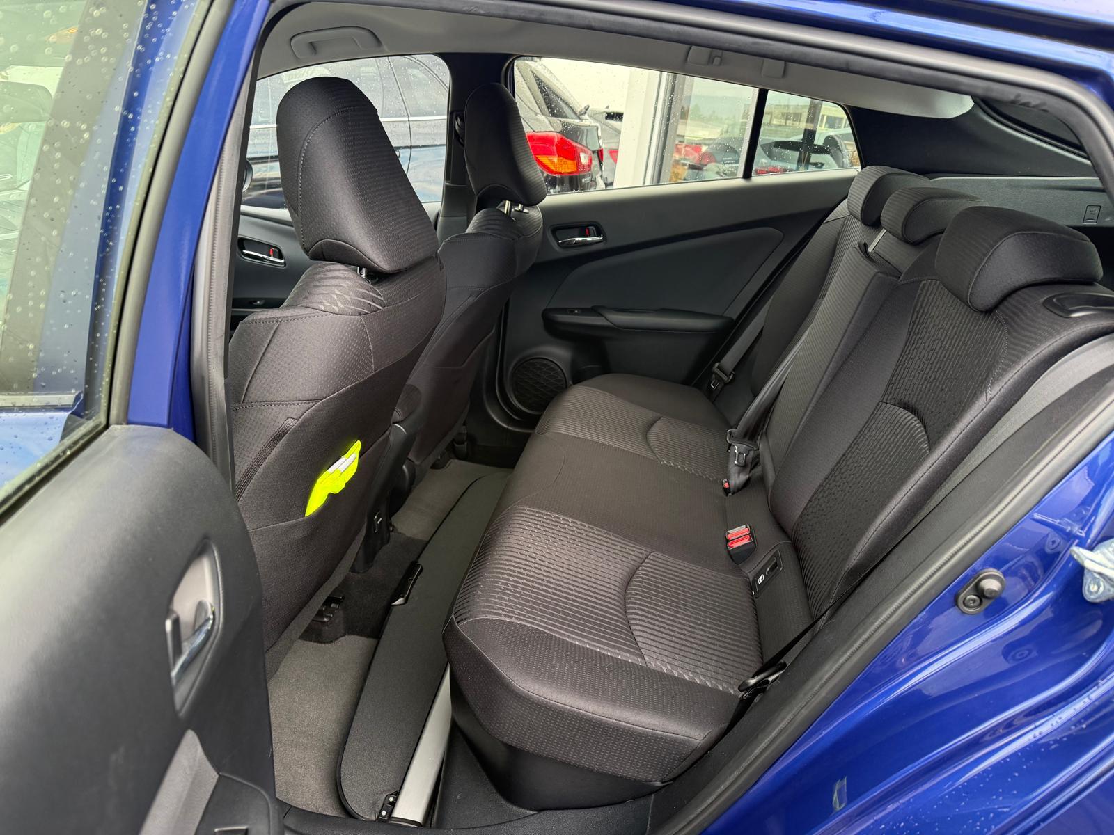 TOYOTA Prius 1.8 VVTi HSD Sol Premium-image-15