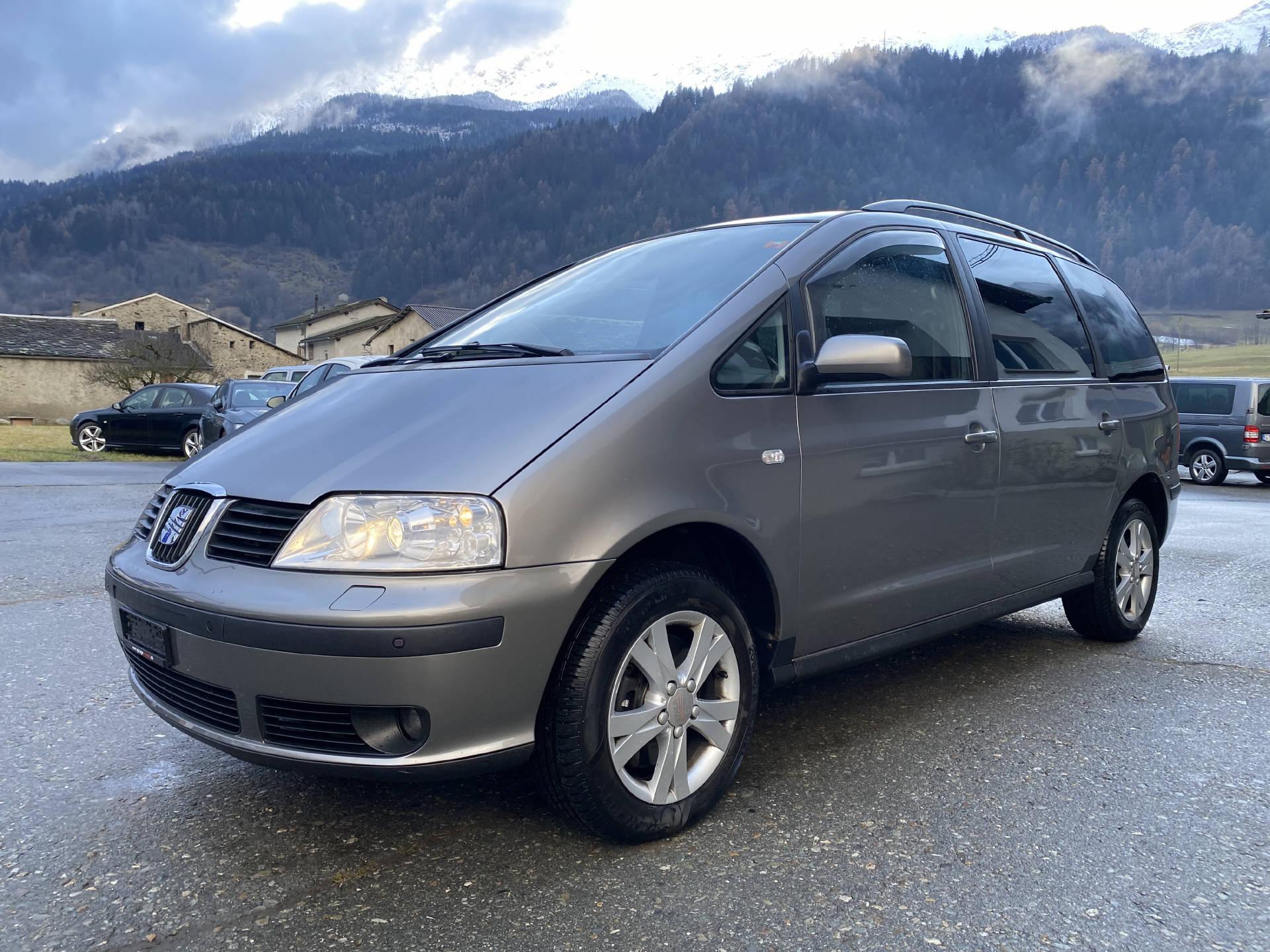 SEAT Alhambra 1.9 TDI 115 Sport 4x4-image-0