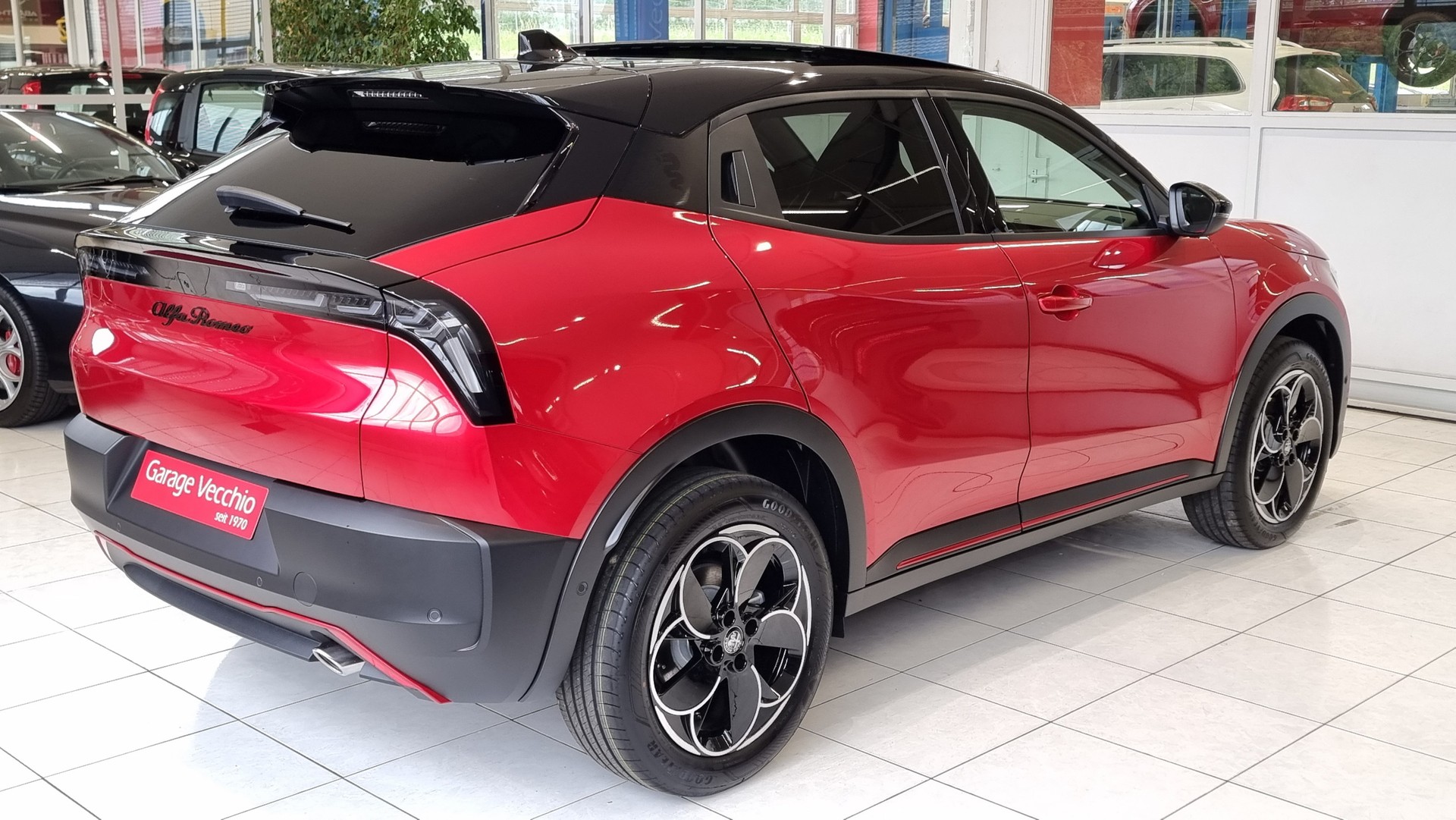 ALFA ROMEO Junior 1.2 Ibrida Q4 Pack Sport&Pack Sky-image-4