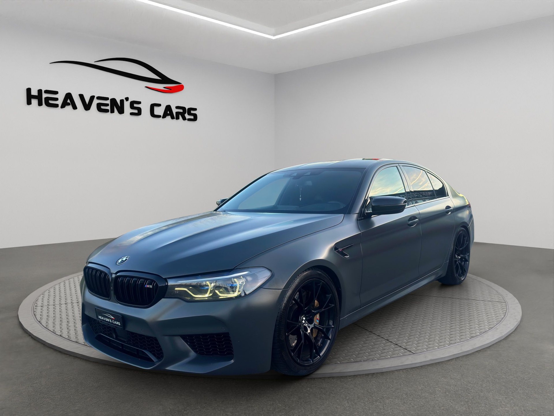 BMW M5 xDrive Competition Drivelogic 35JAHR EDITION 1/350-showroom-element-2