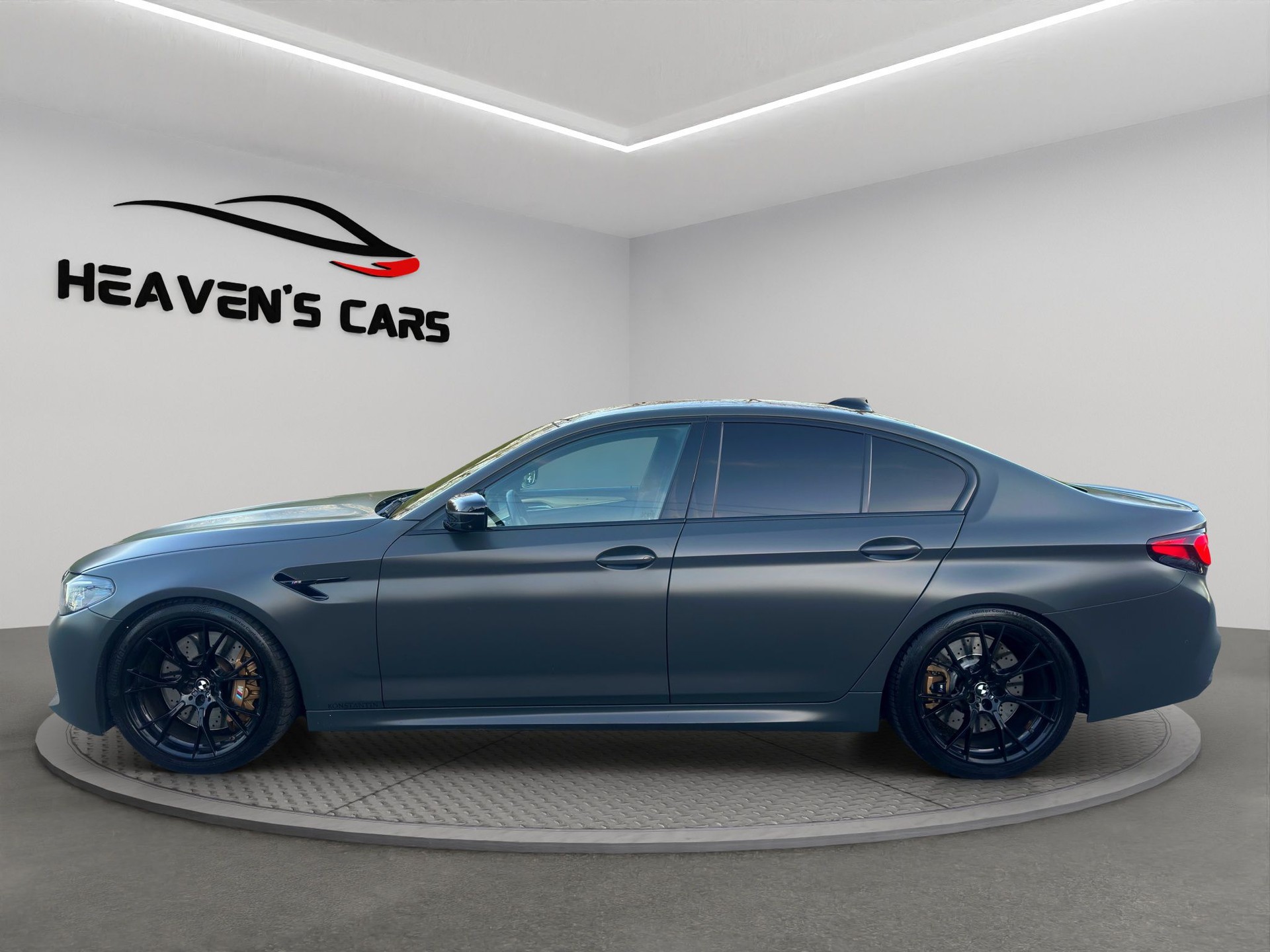 BMW M5 xDrive Competition Drivelogic 35JAHR EDITION 1/350-showroom-element-3