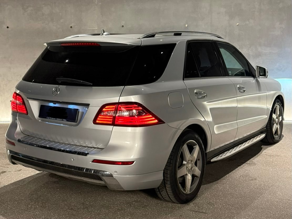 MERCEDES-BENZ ML 350 BlueTEC 4Matic 7G-Tronic-image-4