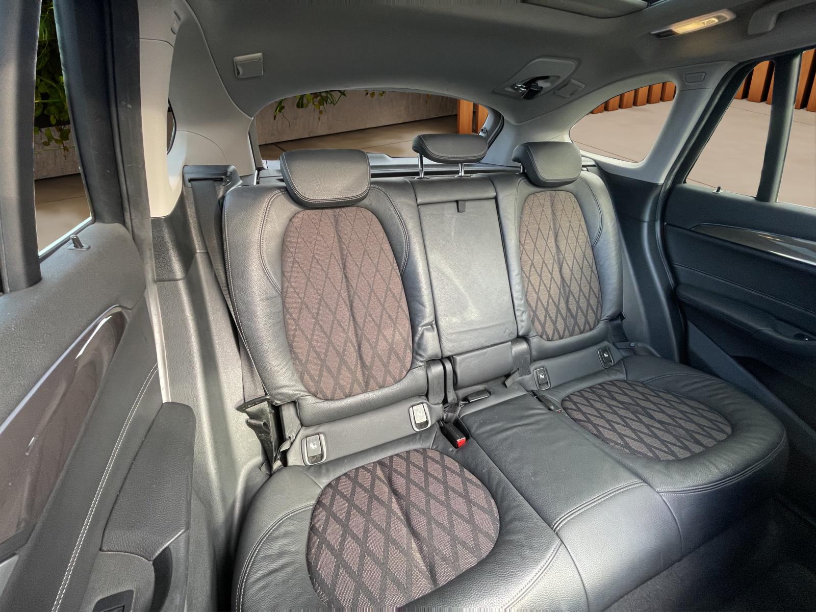 BMW X1 xDrive 25e xLine Steptronic (CH)-image-16