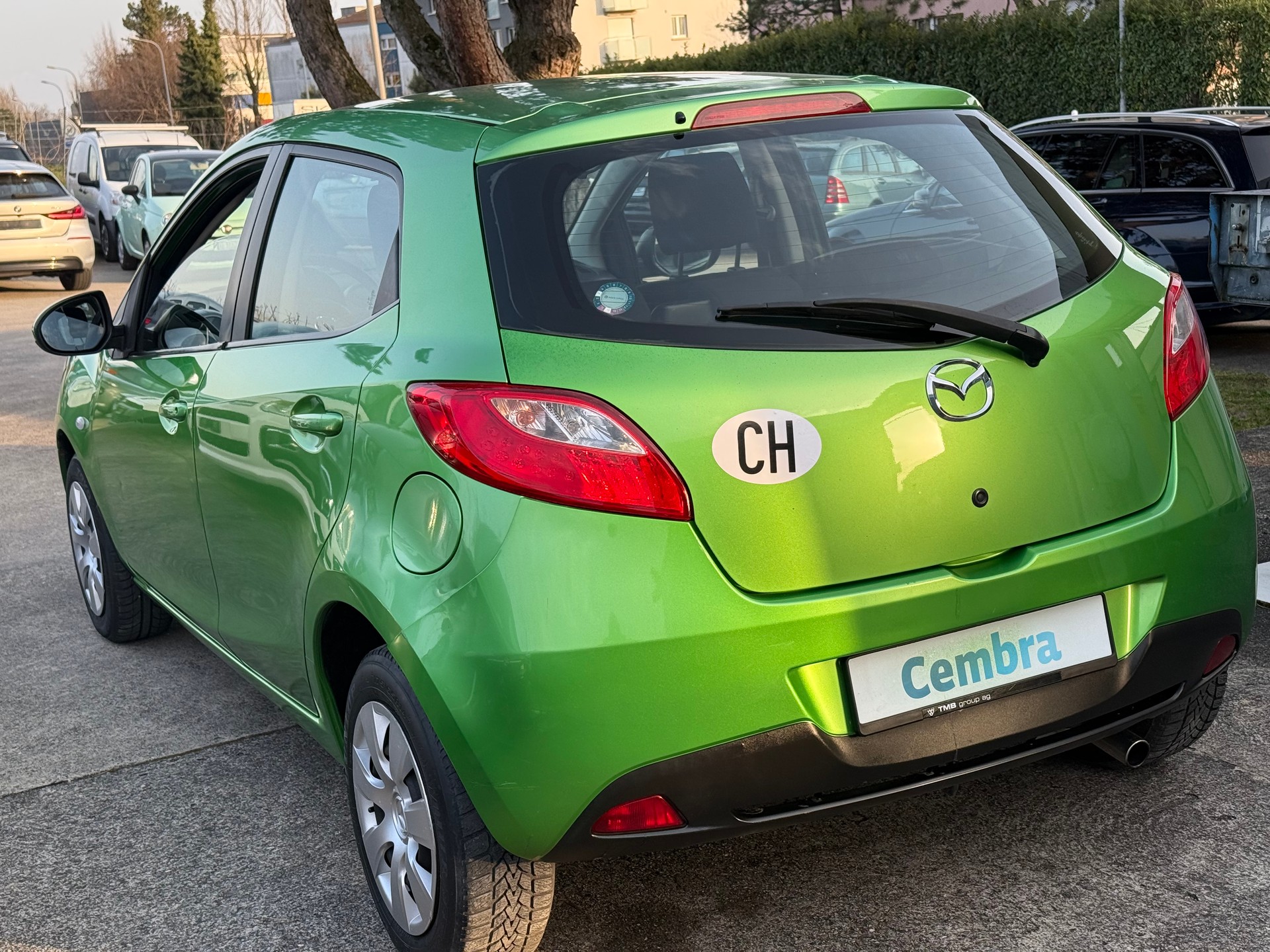 MAZDA 2 1.3i 16V Exclusive-image-6
