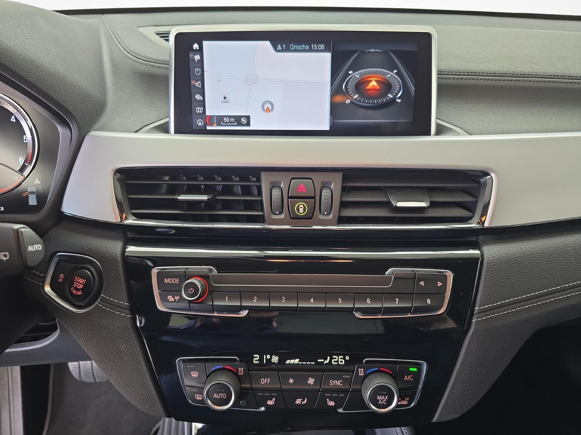 BMW X2 18d xDrive-image-13