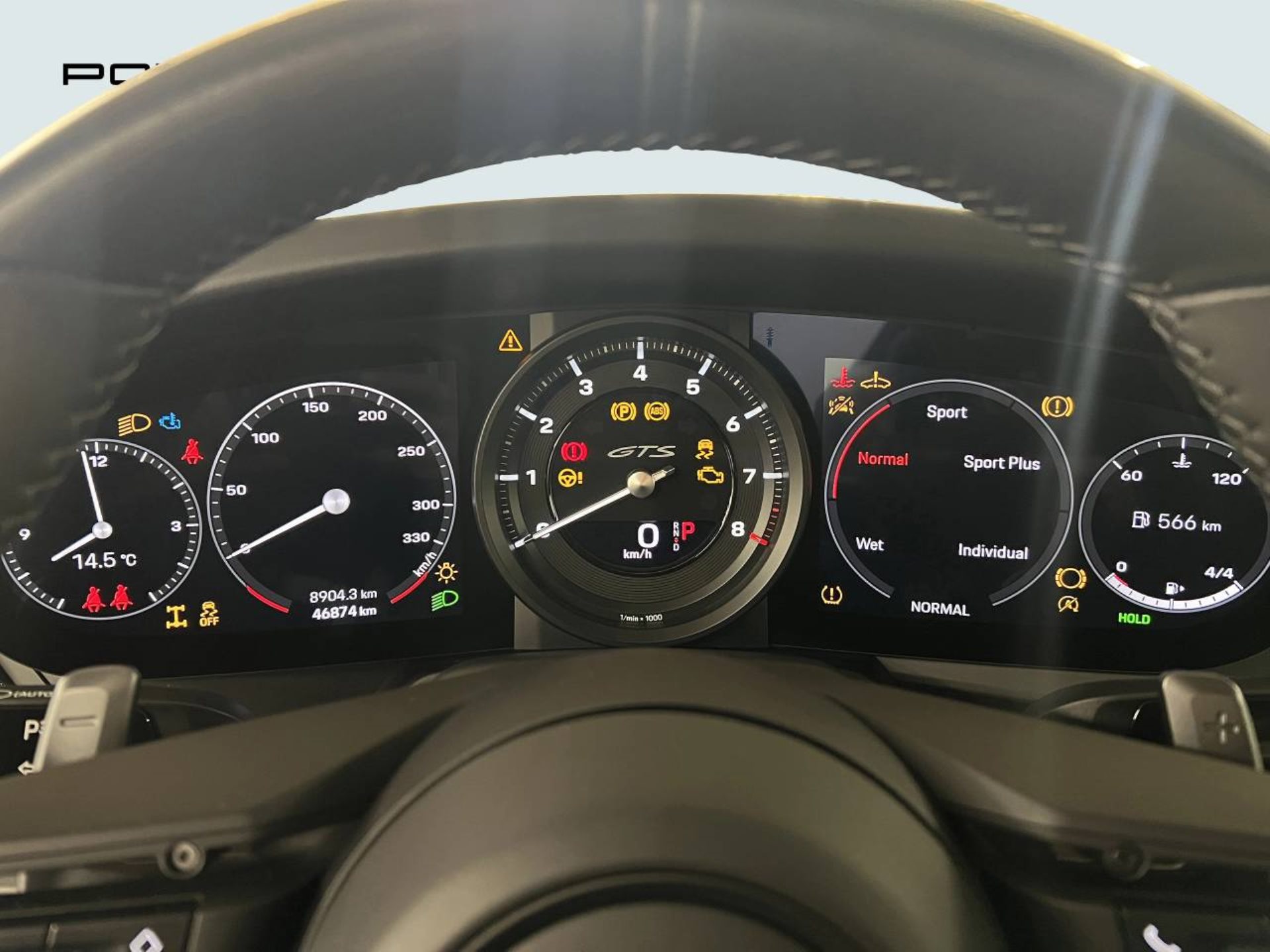 PORSCHE 911 Carrera 4 GTS-image-22