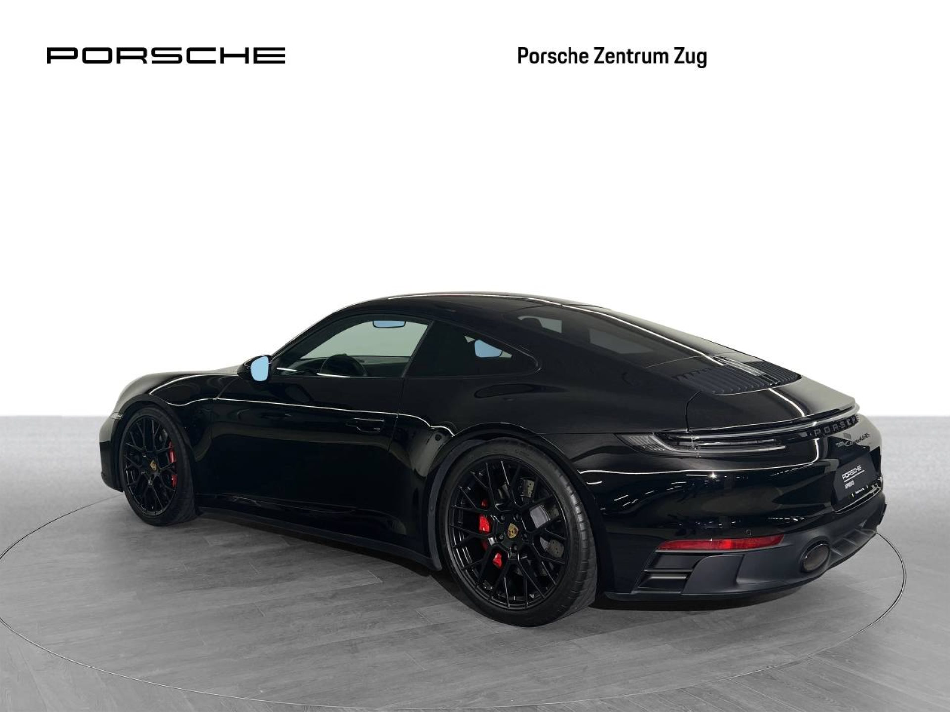 PORSCHE 911 Carrera 4 GTS-image-2