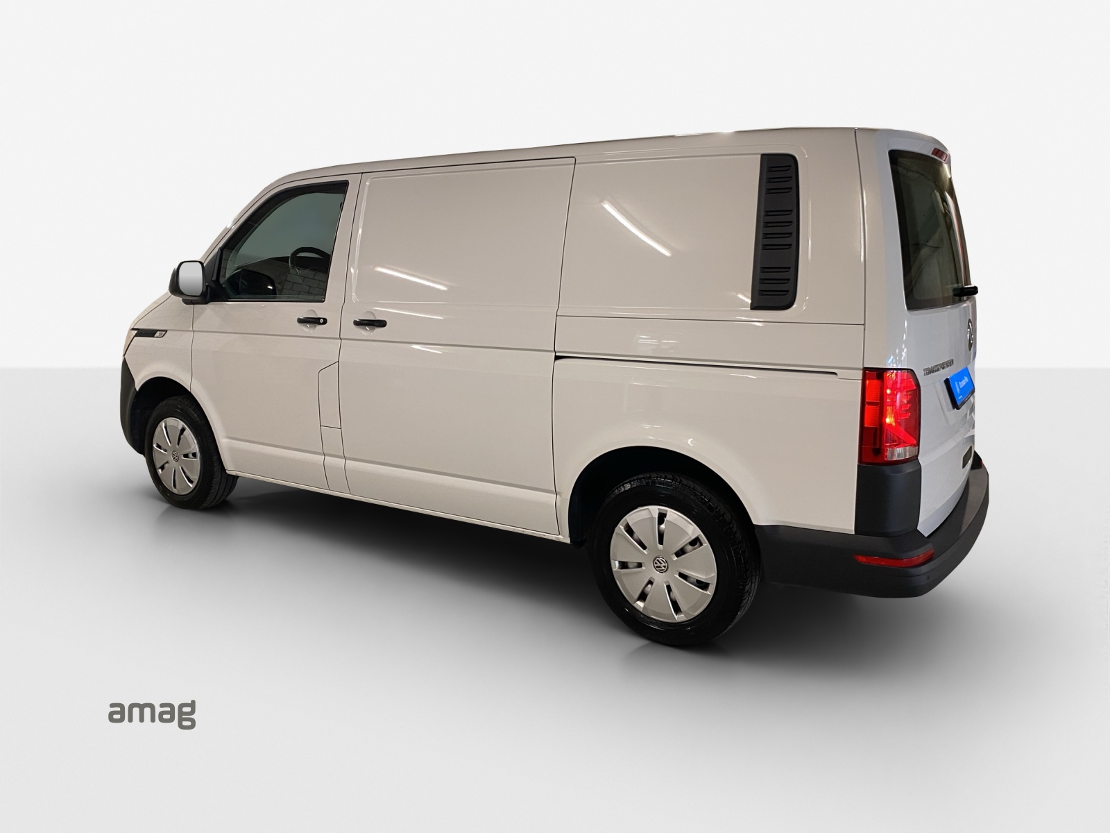 VW T6.1 2.0 TDI 4Motion-image-2