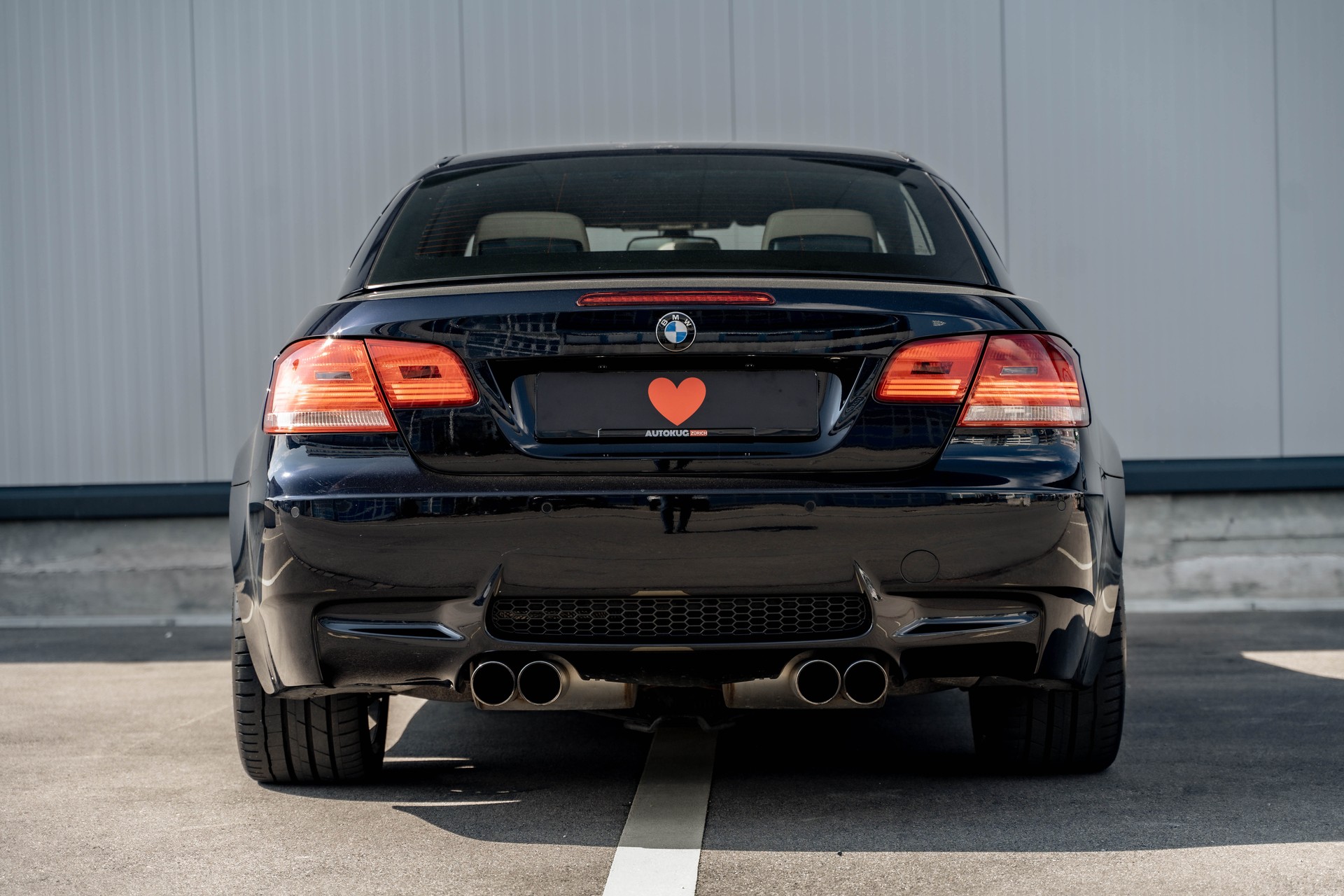 BMW M3 Cabriolet DSG * HARTGE Sportabgasanlage * traumhafte Farbkombination * ab MFK *-image-4