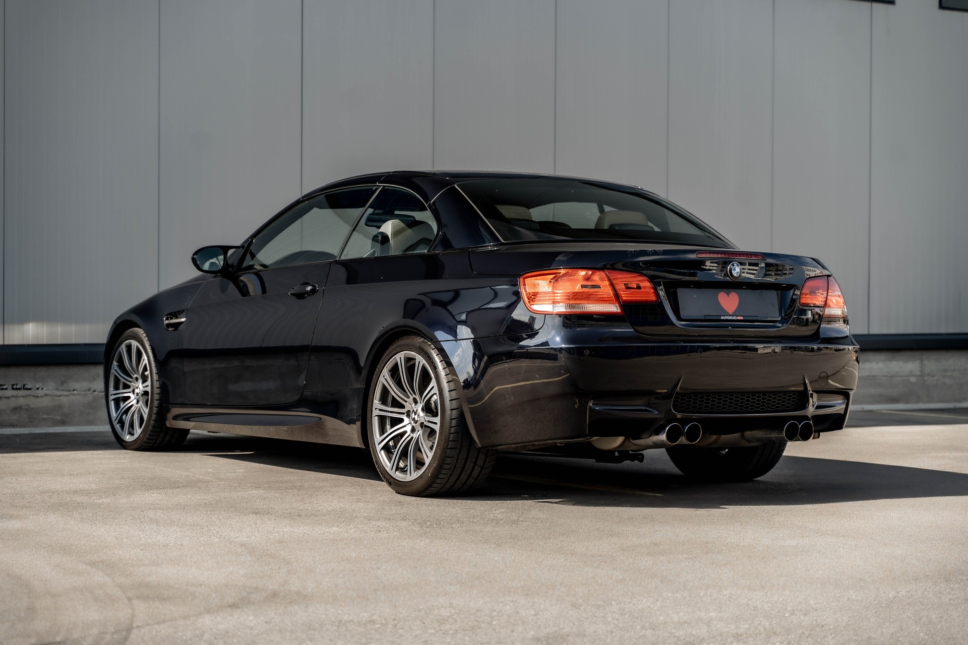 BMW M3 Cabriolet DSG * HARTGE Sportabgasanlage * traumhafte Farbkombination * ab MFK *-image-3