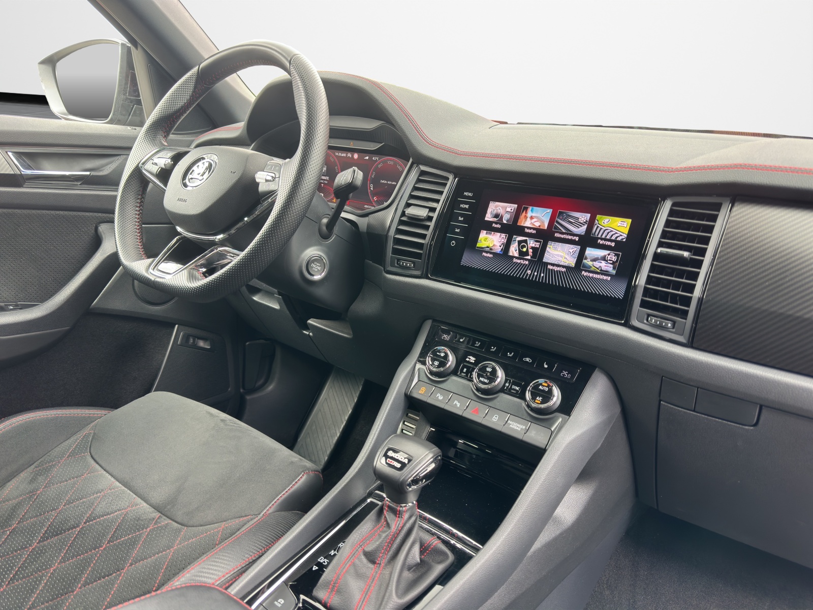 SKODA Kodiaq 2.0 TSI 4x4 RS *7 Plätzer*-image-10