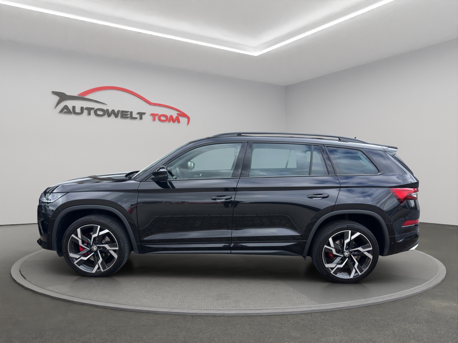 SKODA Kodiaq 2.0 TSI 4x4 RS *7 Plätzer*-image-1