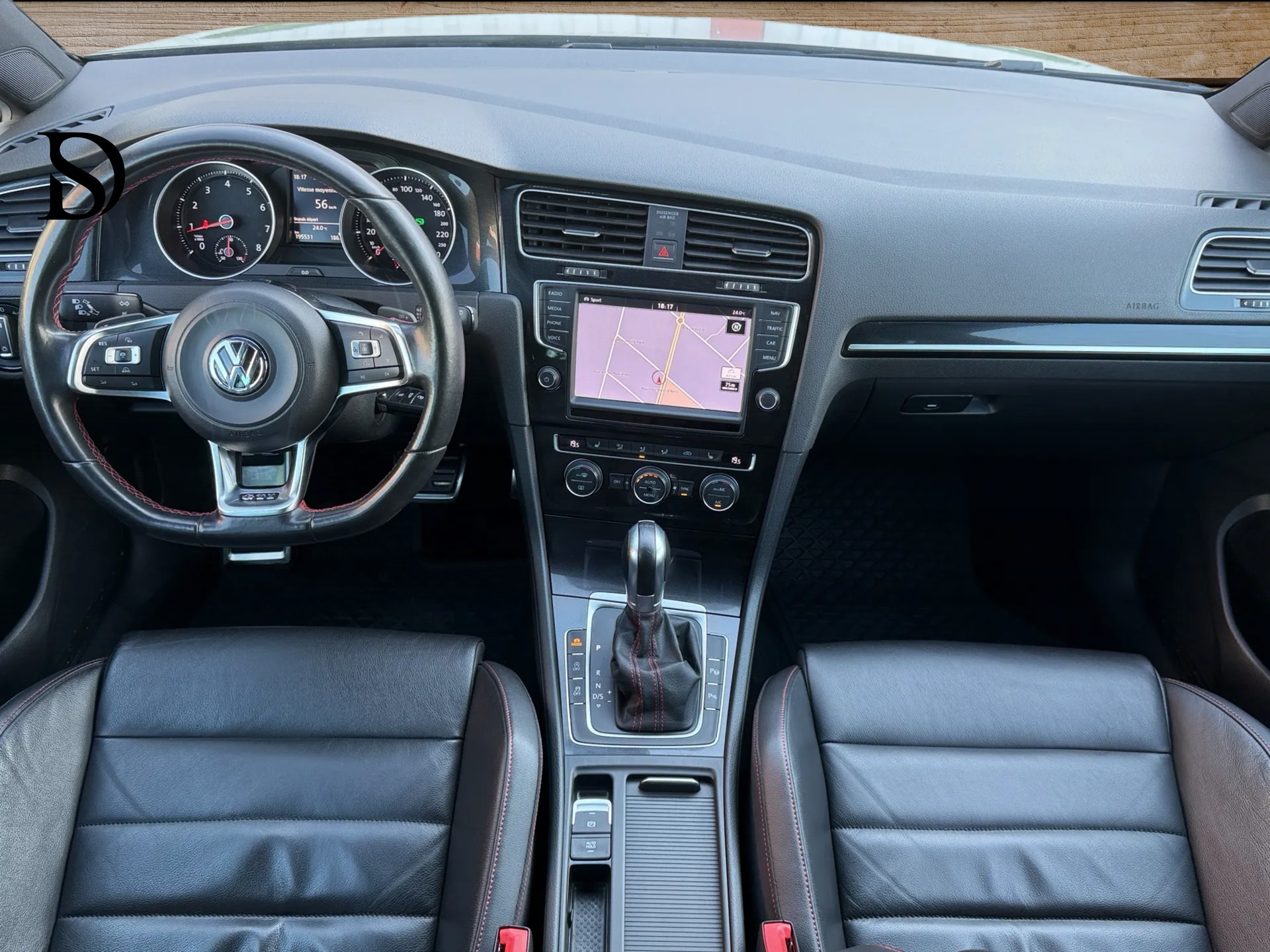 VW Golf 2.0 TSI GTI Performance DSG-image-9