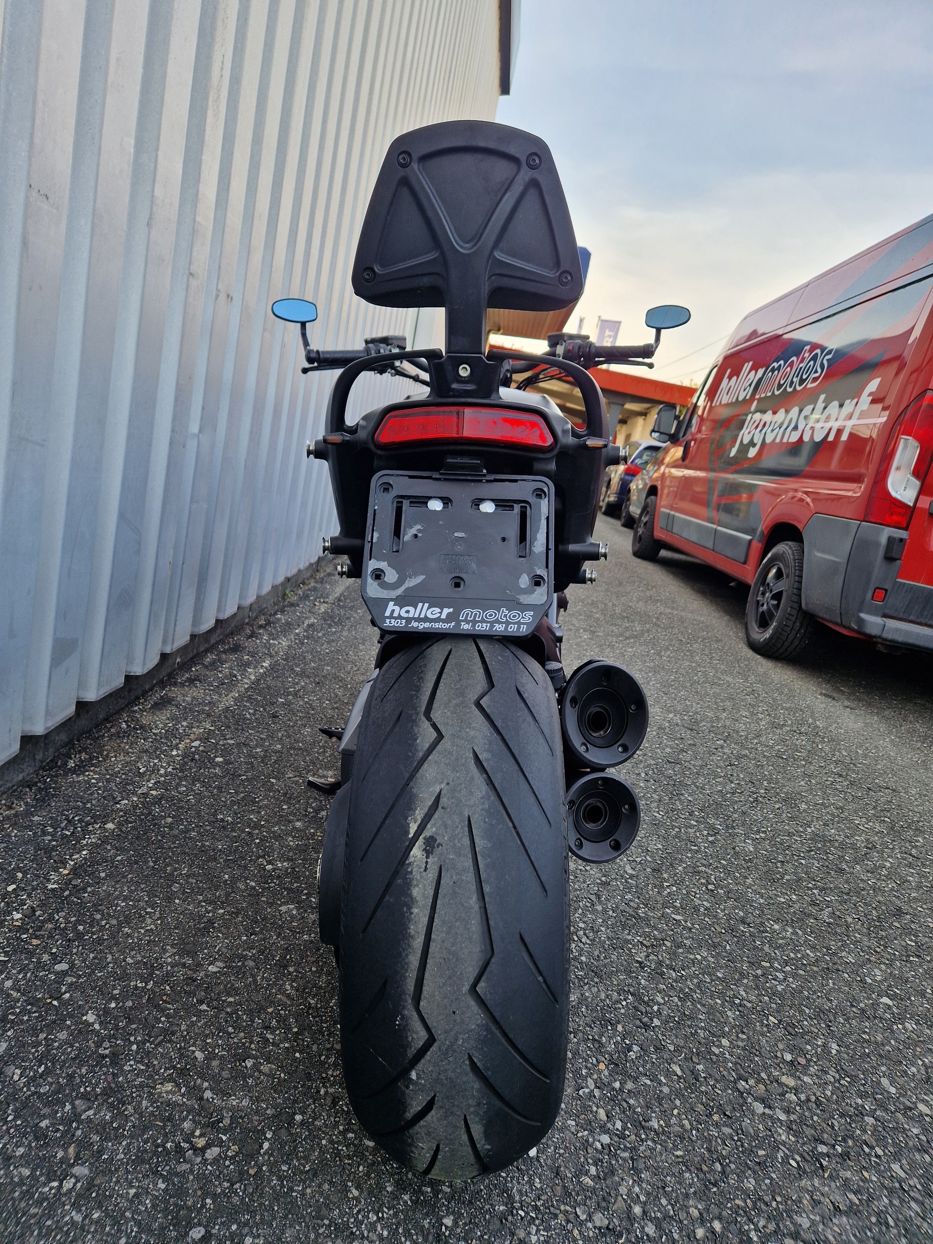 DUCATI Diavel 1200 Carbon Kundenauftrag-image-5
