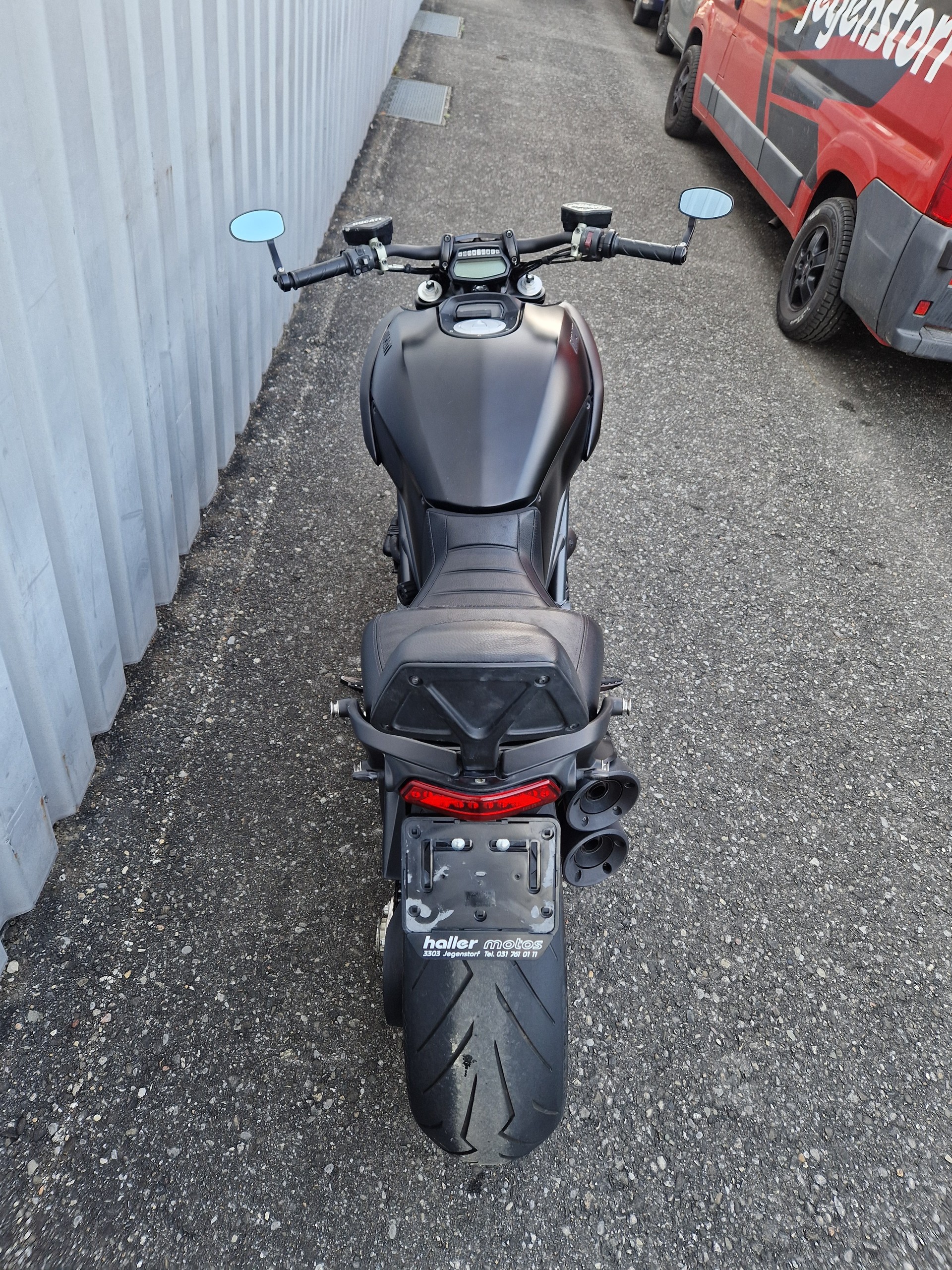 DUCATI Diavel 1200 Carbon Kundenauftrag-image-6