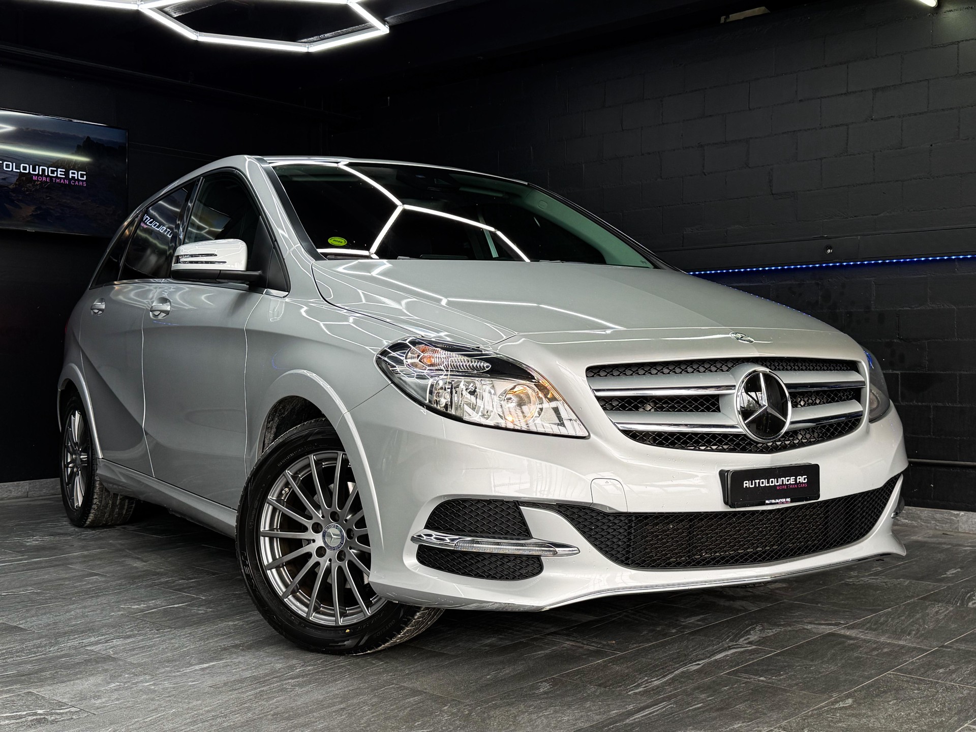 MERCEDES-BENZ B Electric Drive Urban
