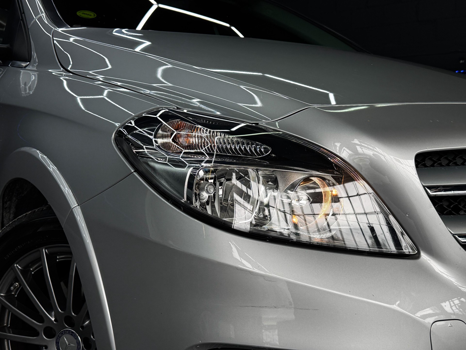 MERCEDES-BENZ B Electric Drive Urban-image-2