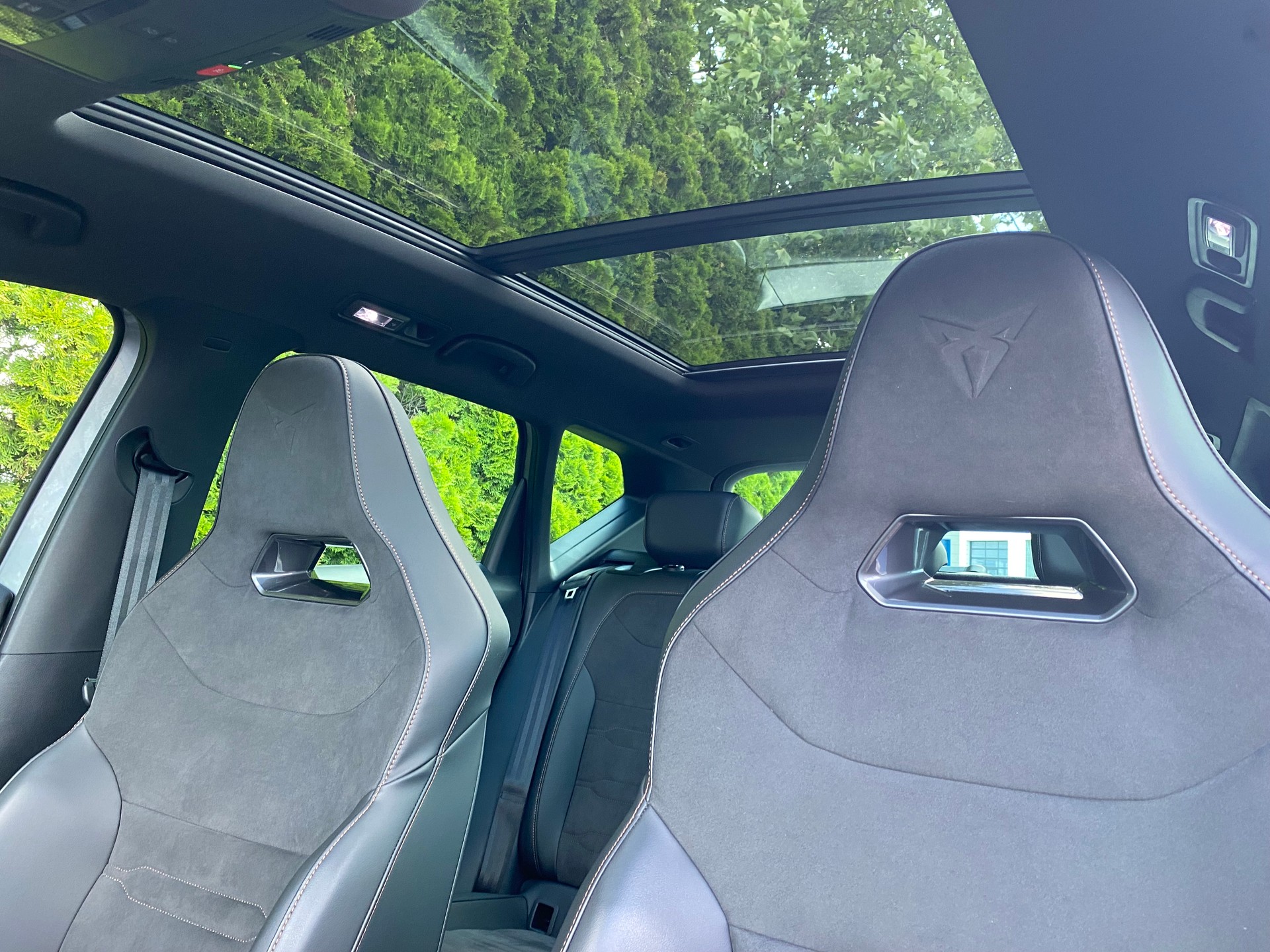 CUPRA Ateca 2.0TSI 300PS VZ 4Drive DSG Top-Ausstattung **Modell 2024**-image-14