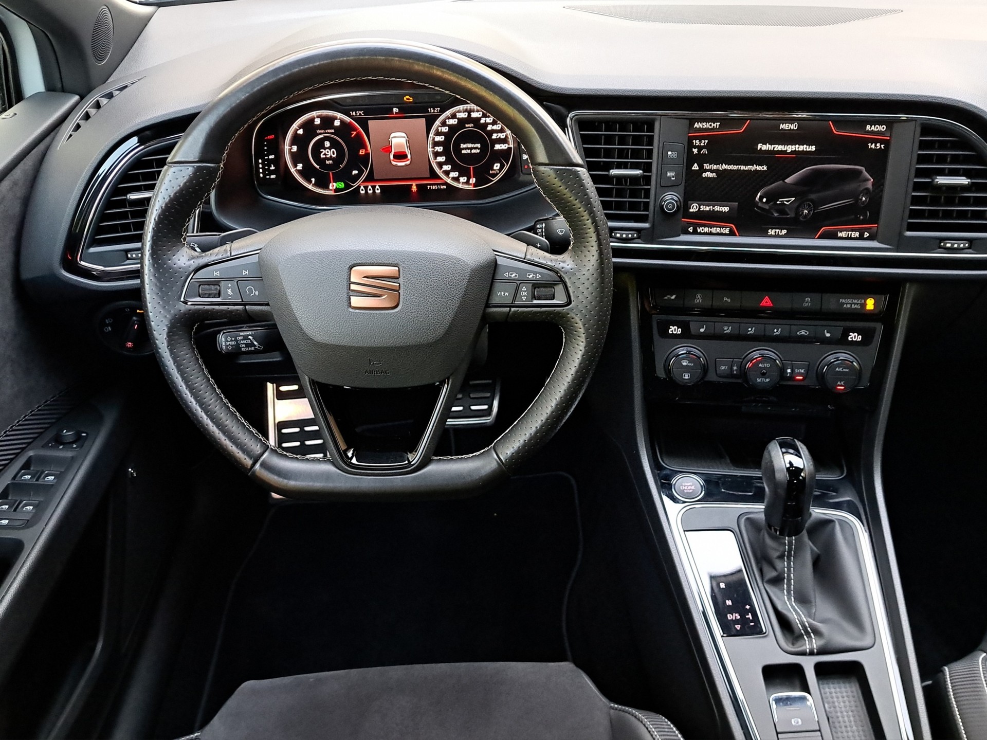 SEAT Leon 2.0 TSI Cupra 290 DSG-image-9