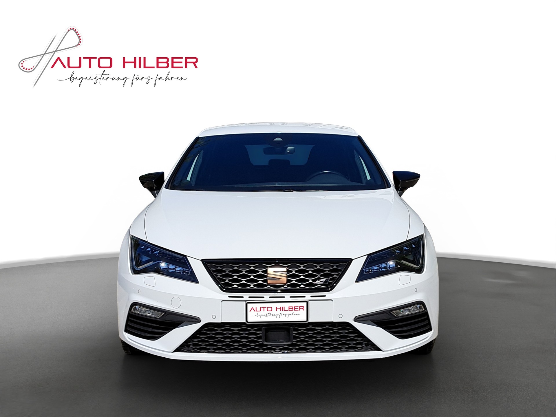 SEAT Leon 2.0 TSI Cupra 290 DSG-image-1