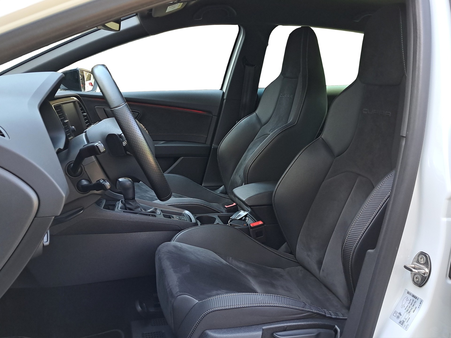 SEAT Leon 2.0 TSI Cupra 290 DSG-image-7