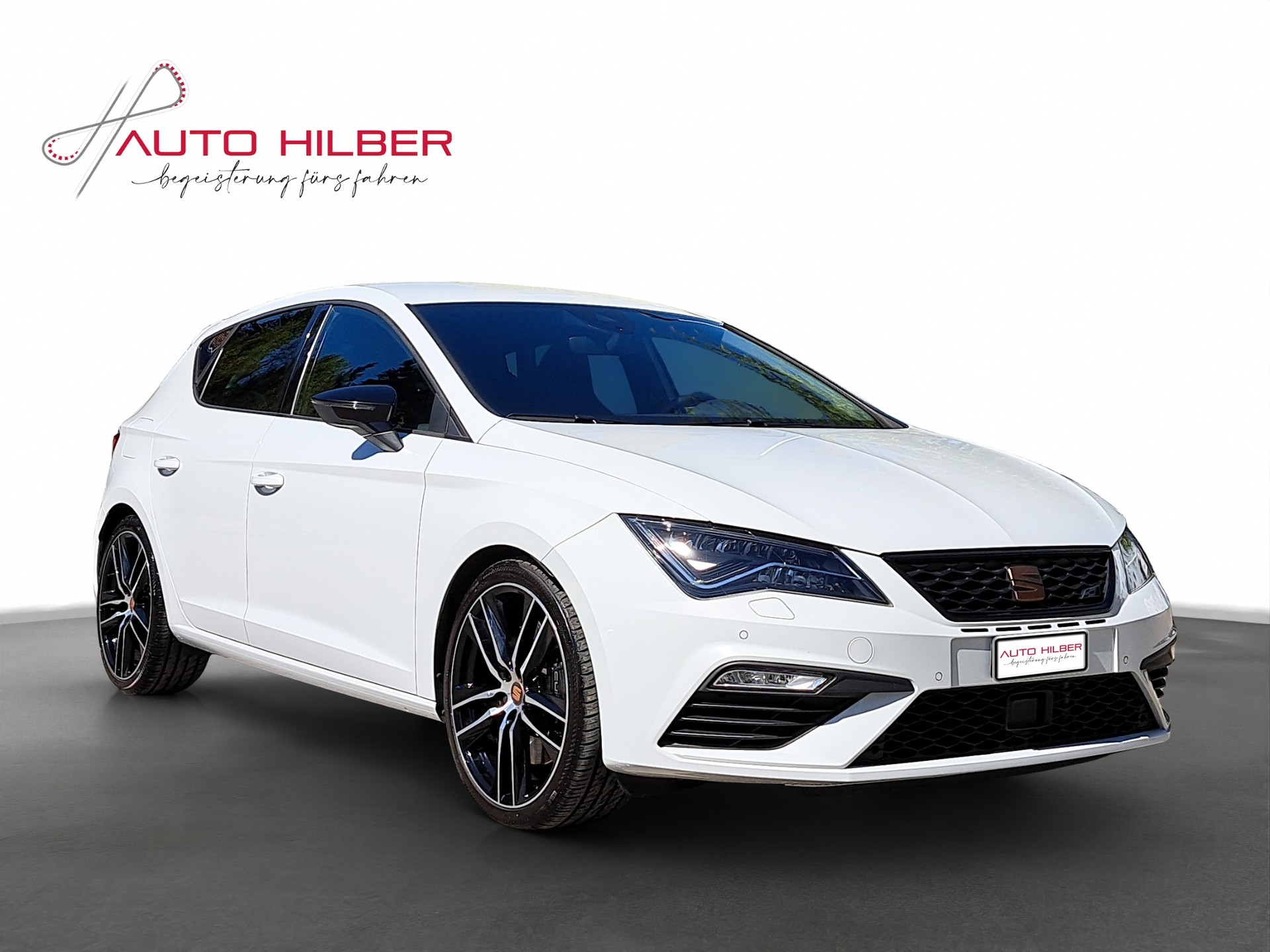 SEAT Leon 2.0 TSI Cupra 290 DSG-image-13